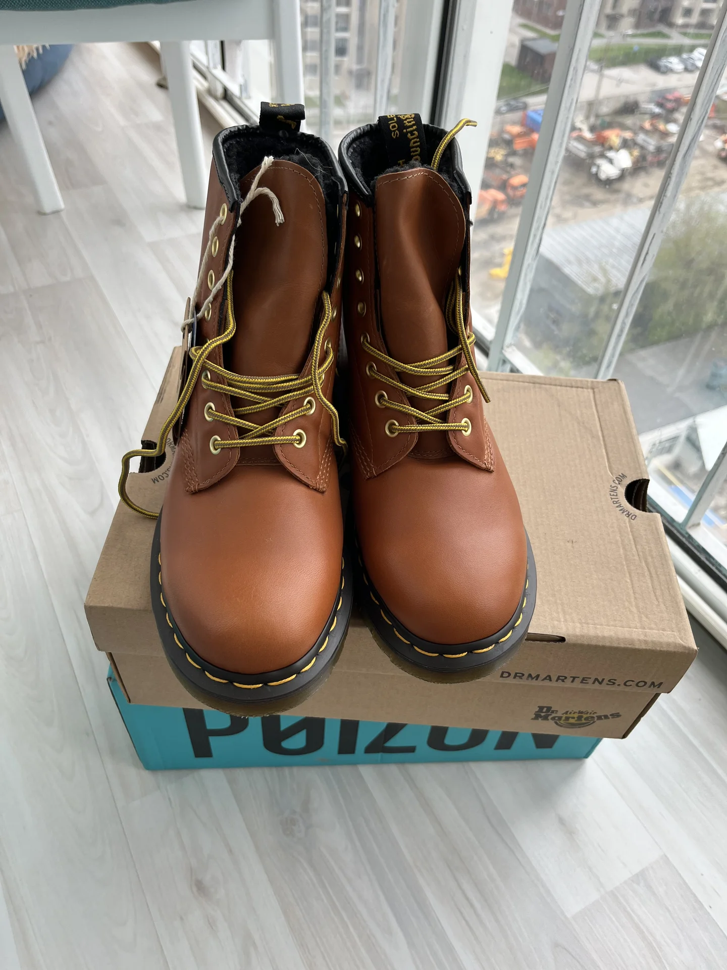 Ботинки Dr. Martens 1460 утеплённые - миниатюра 2
