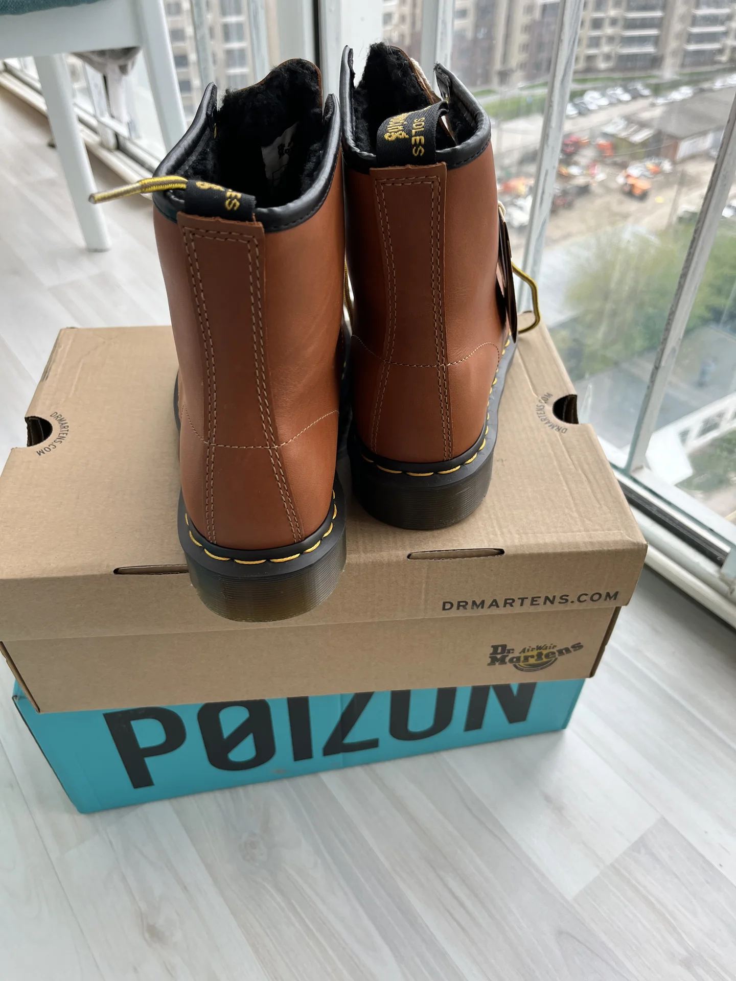 Ботинки Dr. Martens 1460 утеплённые - миниатюра 3