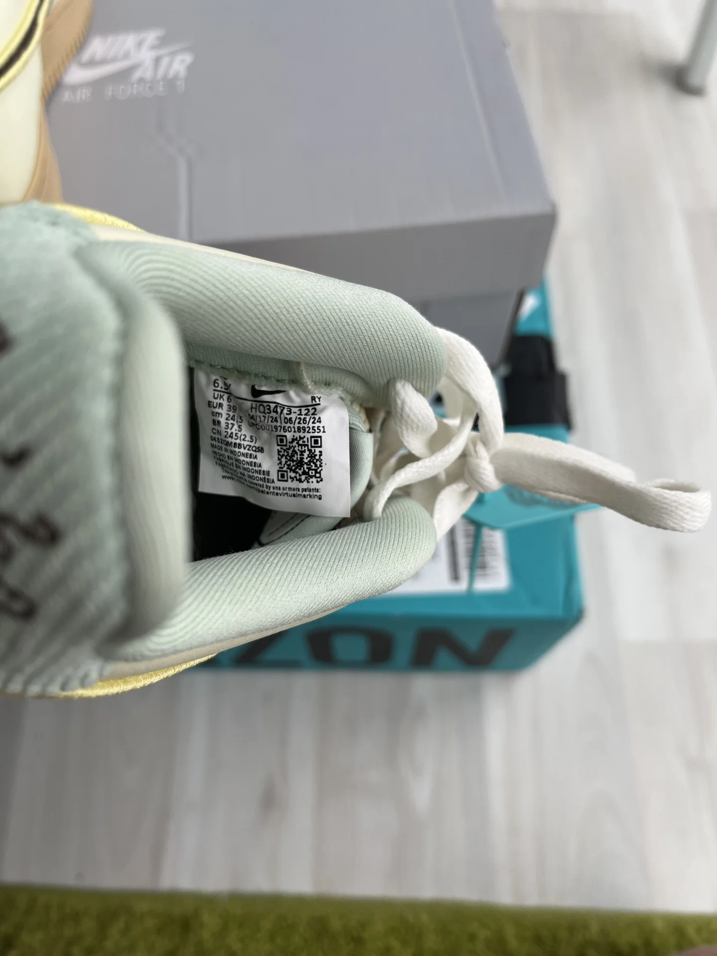 Кроссовки Nike air force 1 - миниатюра 5