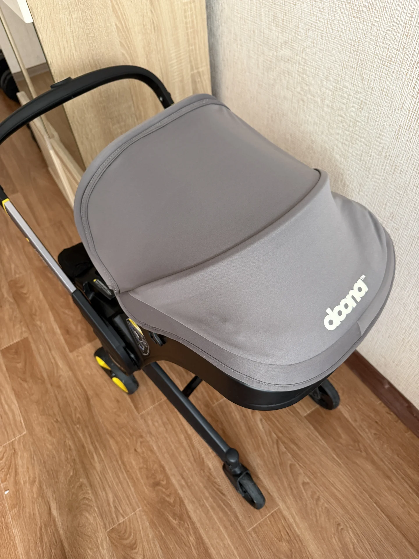 Doona коляска - автокресло автолюлька - миниатюра 2