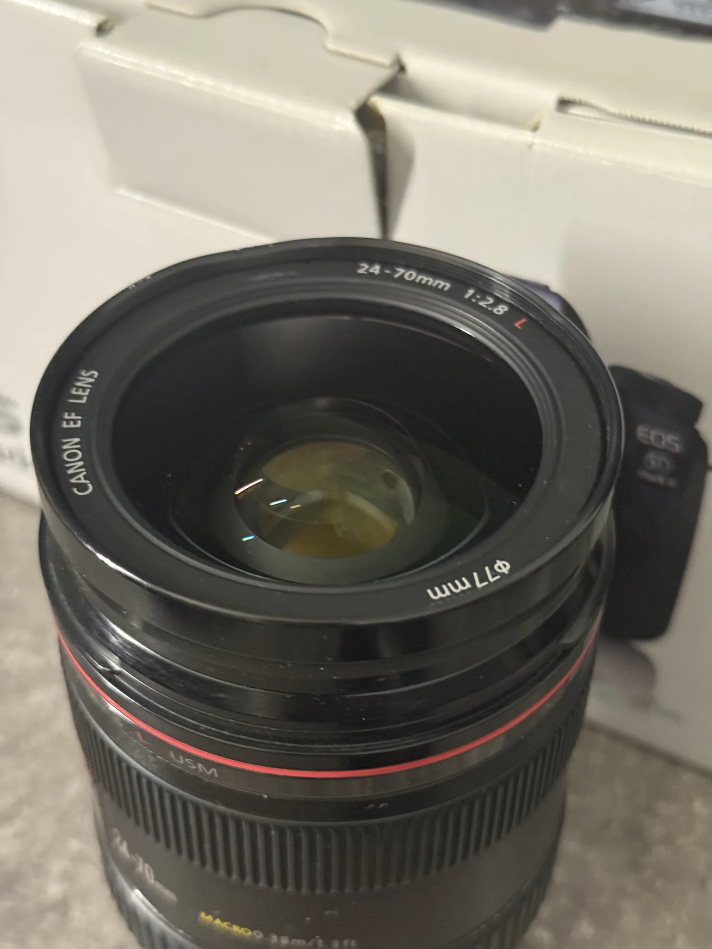 Объектив Canon 24-70 f/2.8 L - миниатюра 2