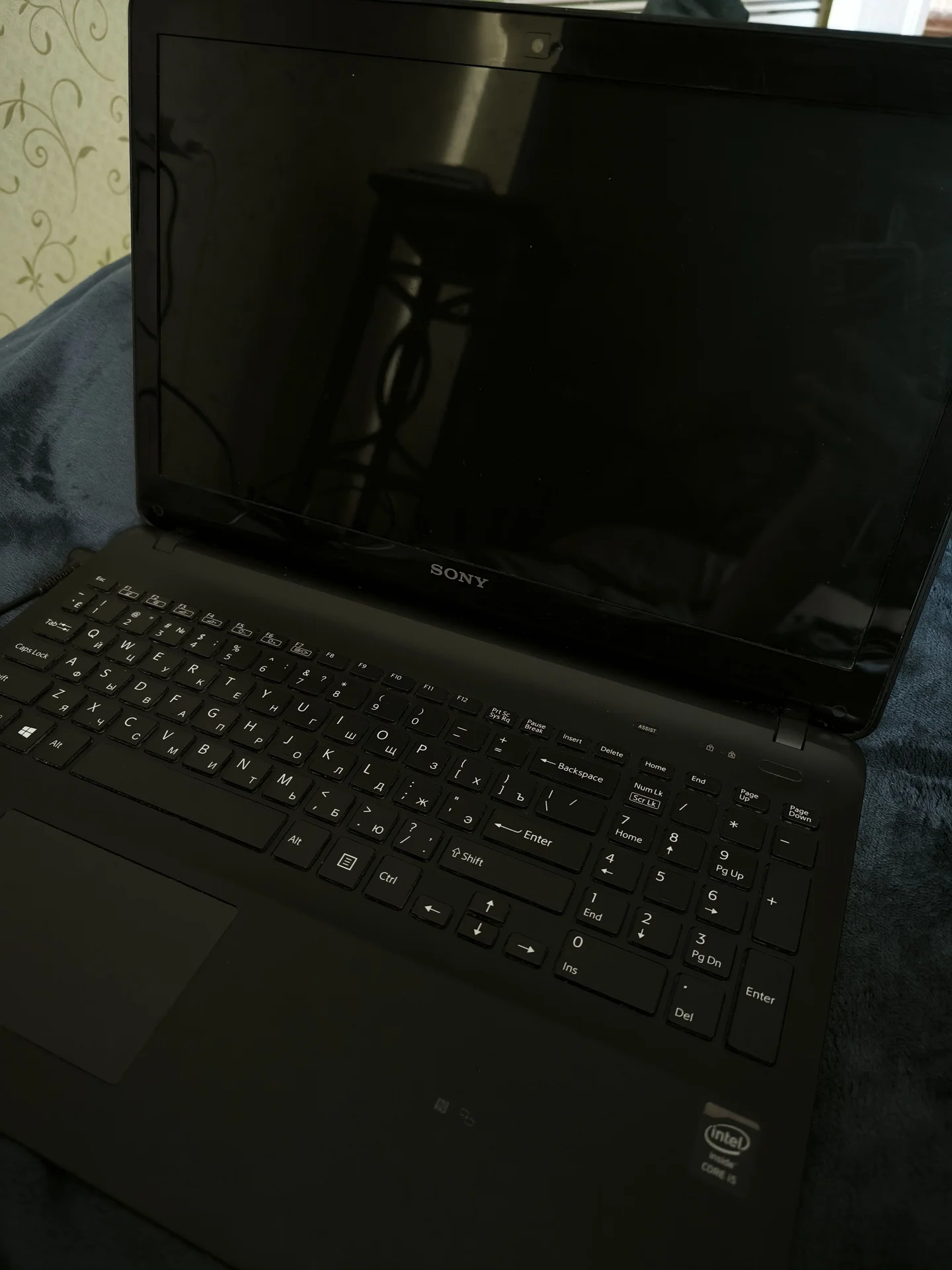 Ноутбук Sony Vaio i5 - миниатюра 3