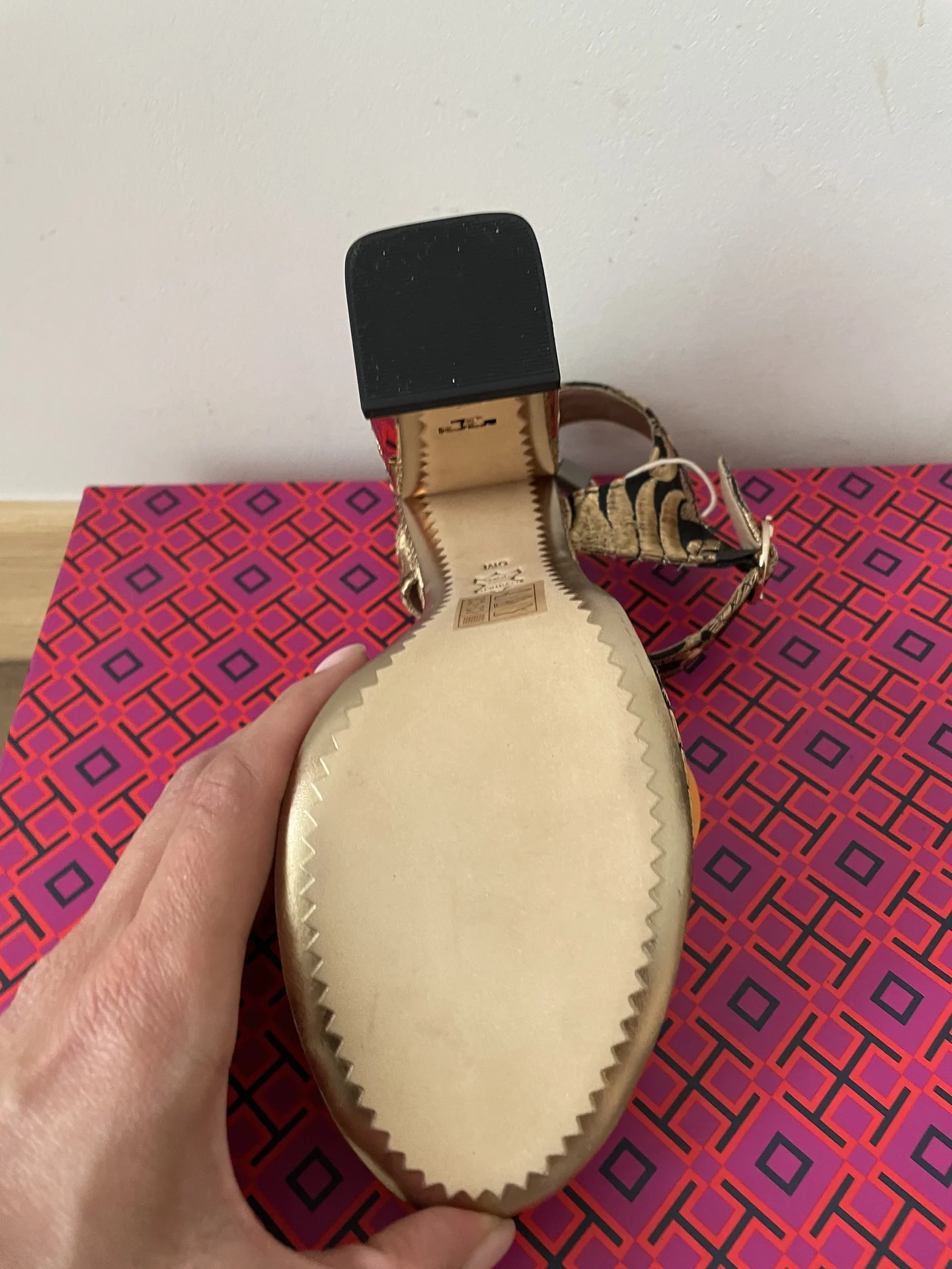 Новые золотые босоножки Tory Burch, р.36 - миниатюра 6