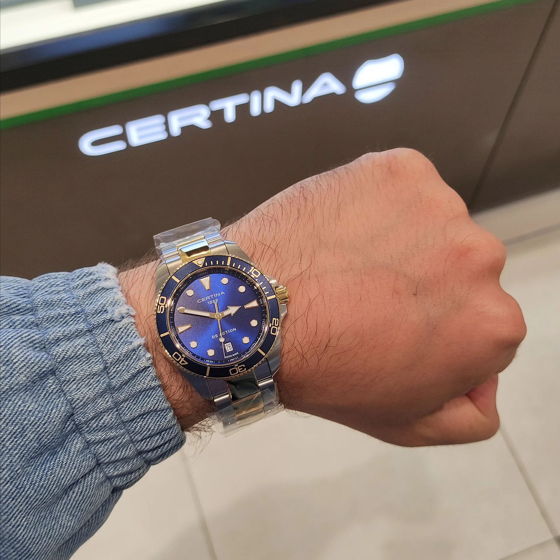 Мужские часы Certina C048.410.22.041.00 оригинал - миниатюра 4