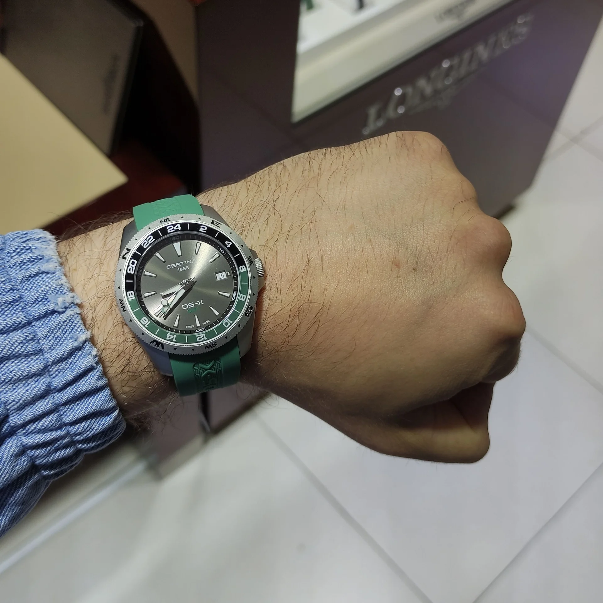 Мужские часы Certina C047.452.17.081.00 оригинал - миниатюра 5