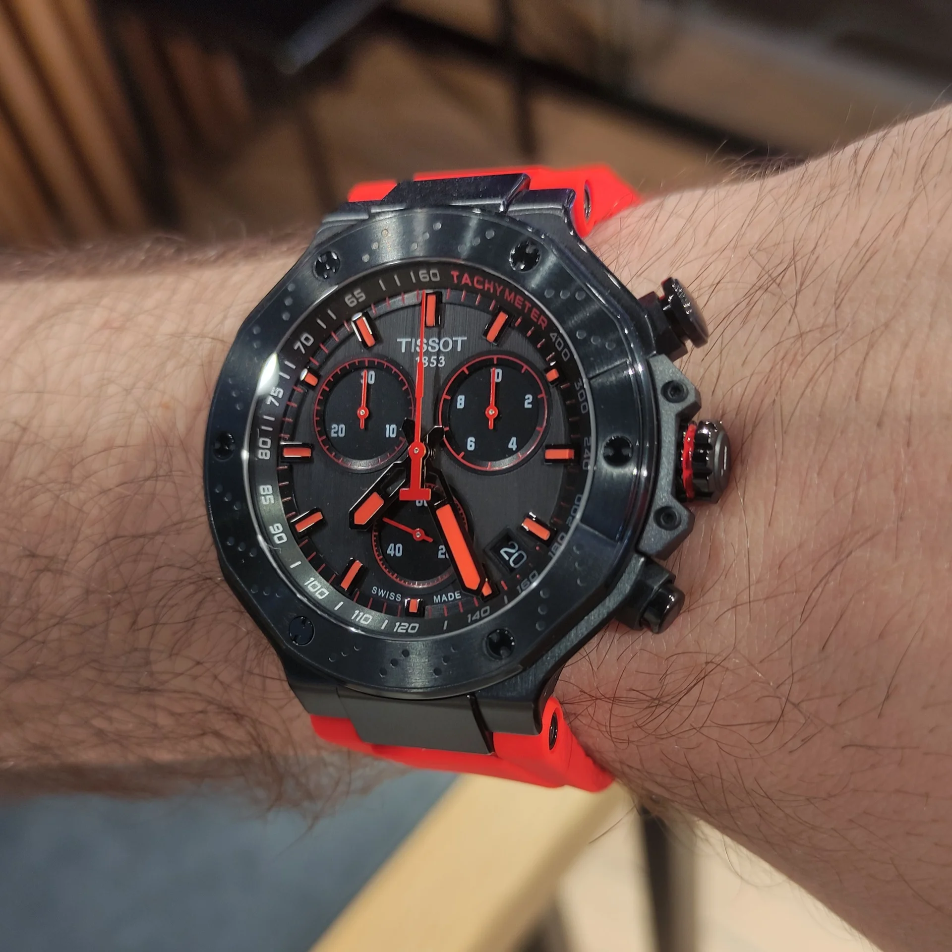 Мужские часы Tissot T141.417.37.061.01 оригинал - миниатюра 4