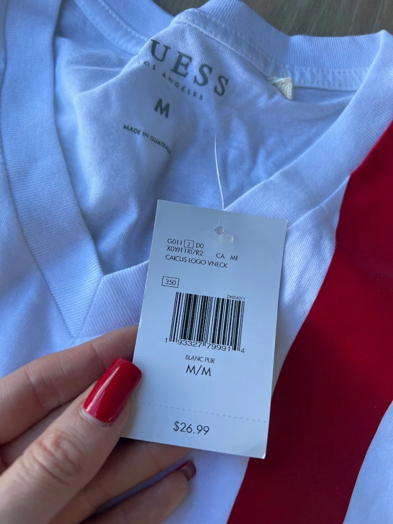 Футболка guess - миниатюра 3