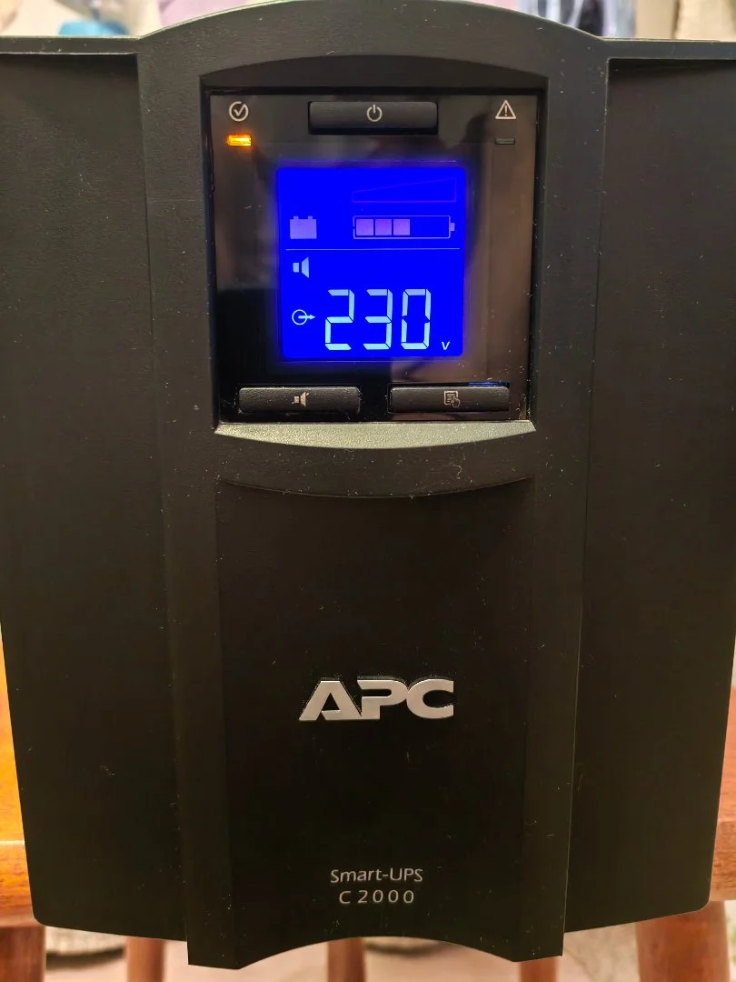 Ибп APC SMC2000I Smart-UPS C 2000VA - миниатюра 5
