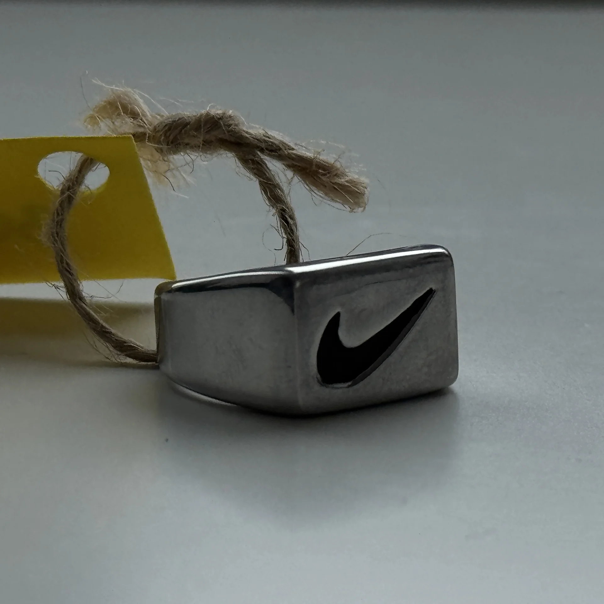 перстень nike - миниатюра 2