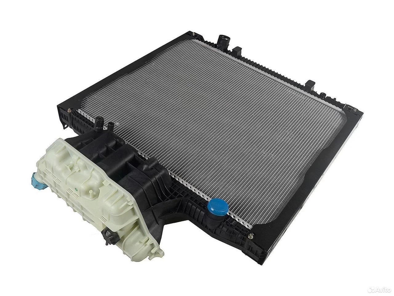 Радиатор сист. охл. с рамкой MAN HCV 8103315SX - миниатюра 2