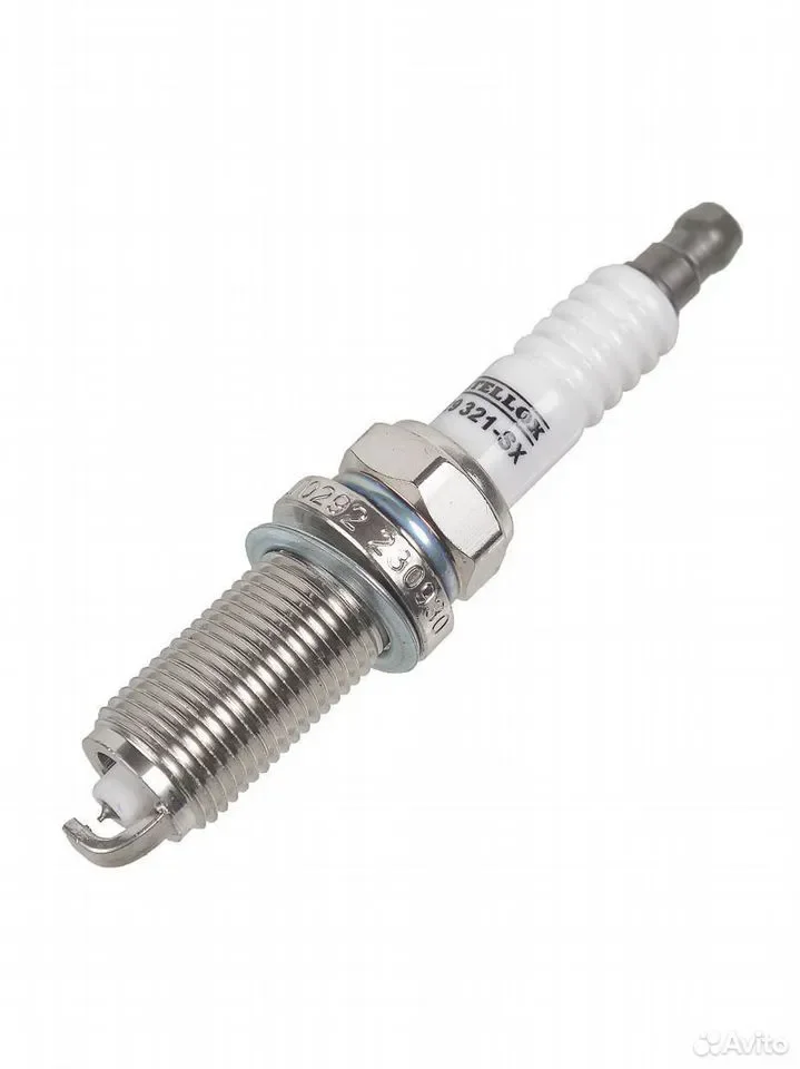 Свеча зажигания (4904/ilfr6T11) иридий\ Lexus IS/GS/LX, Toyota Land Cruiser Prado 03 - изображение 1