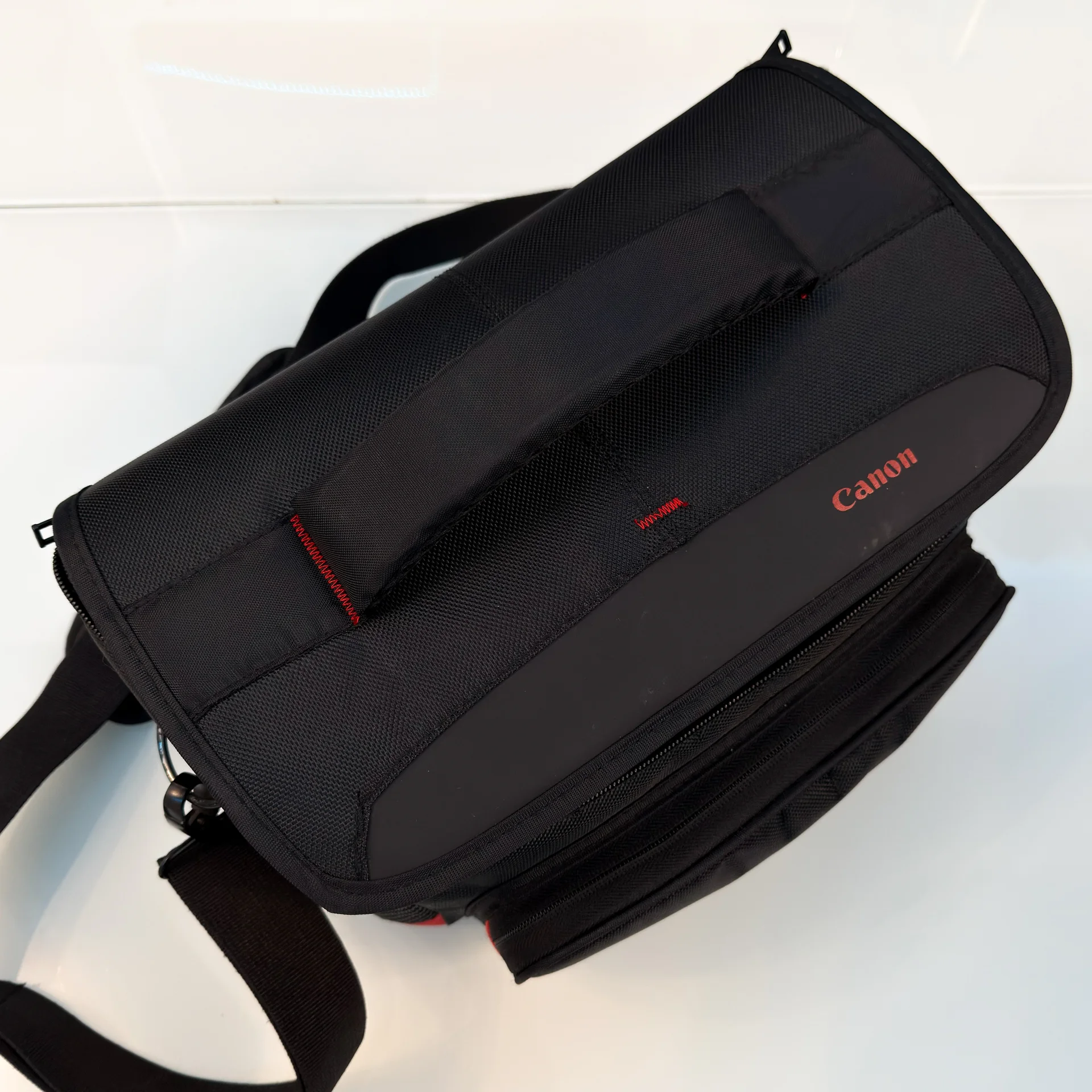 Canon EOS R6 mark lI+зарадяный блок+карты+сумка - миниатюра 10