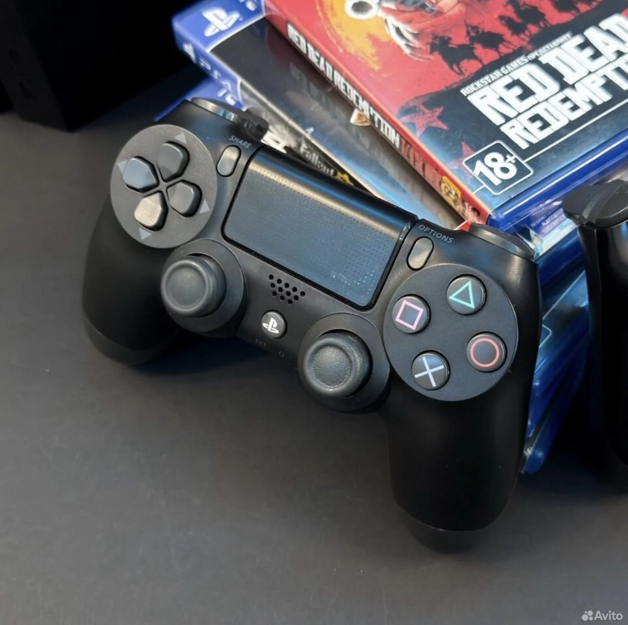 Sony PlayStation 4, 500гб, 156 игр 2 геймпада - миниатюра 6