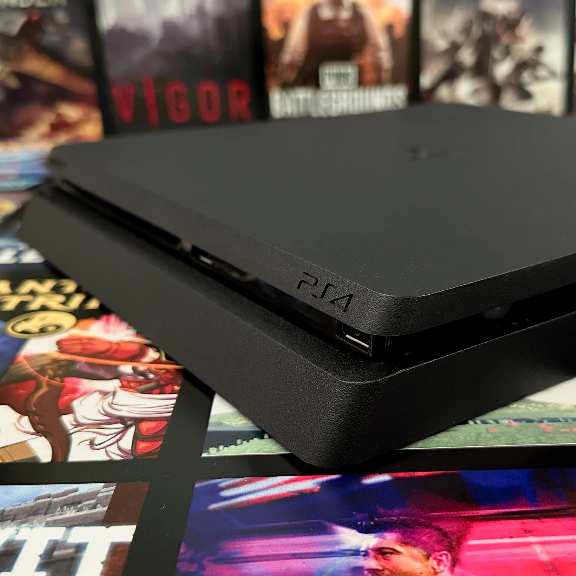 Sony PlayStation 4 Slim, 500 гб, 2дж +170 игр - миниатюра 8