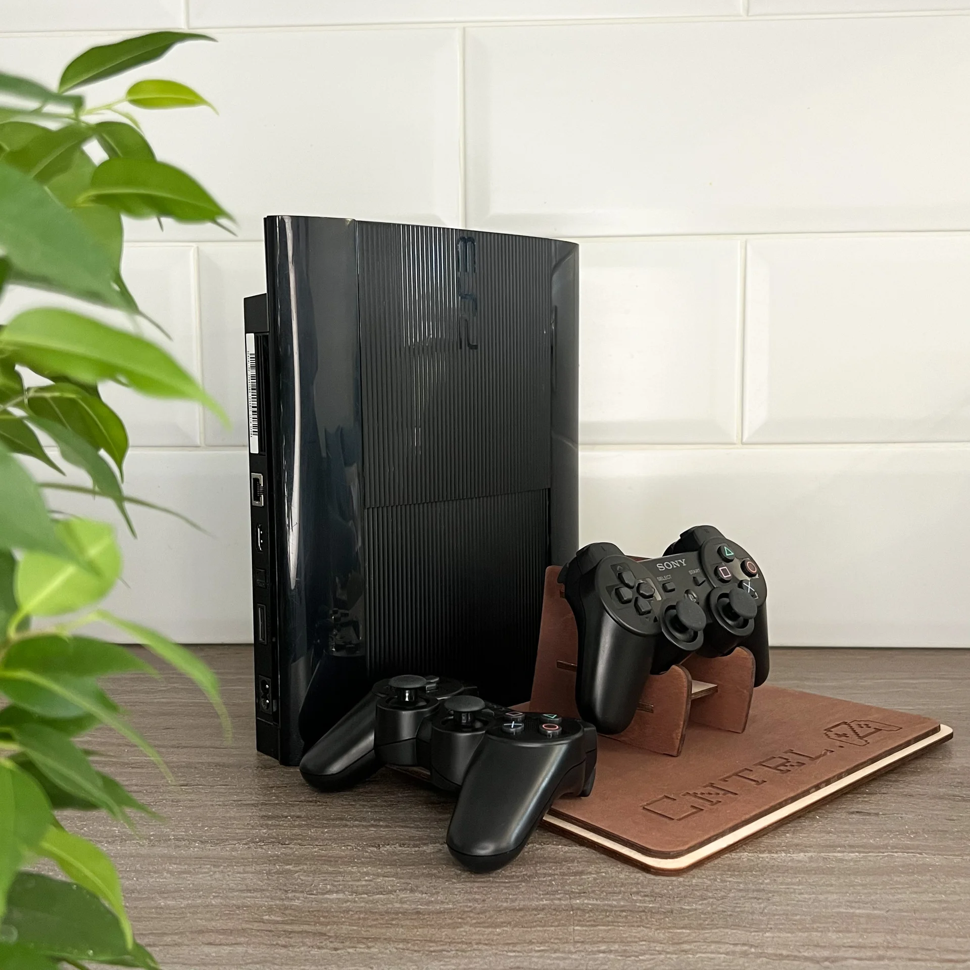 Sony PS3 Super Slim 500gb +2 Джойстика+67 Игр - миниатюра 3