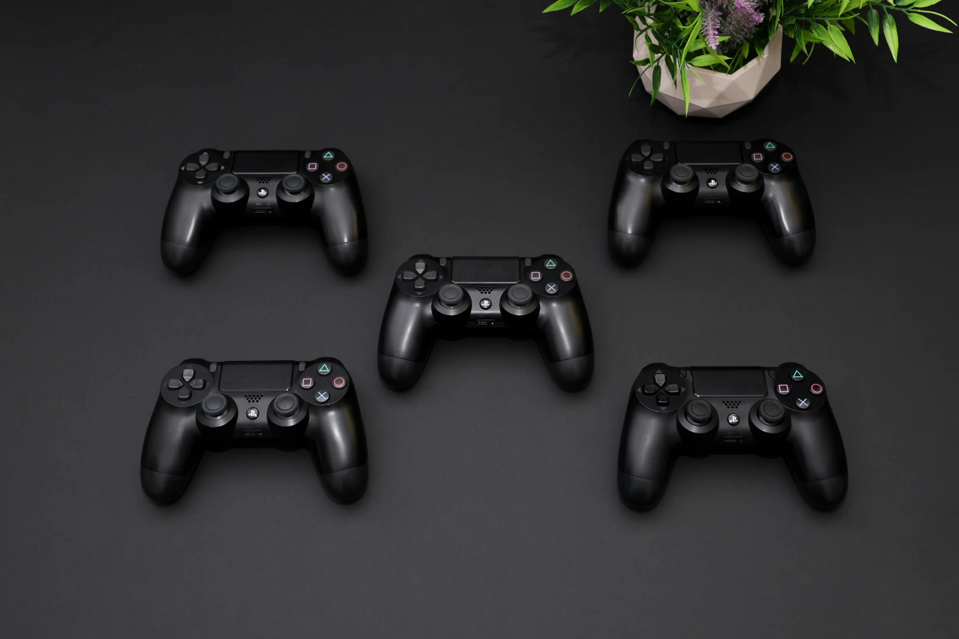 Оригинальный Геймпад Sony PS4 Dualshock 4 - миниатюра 5
