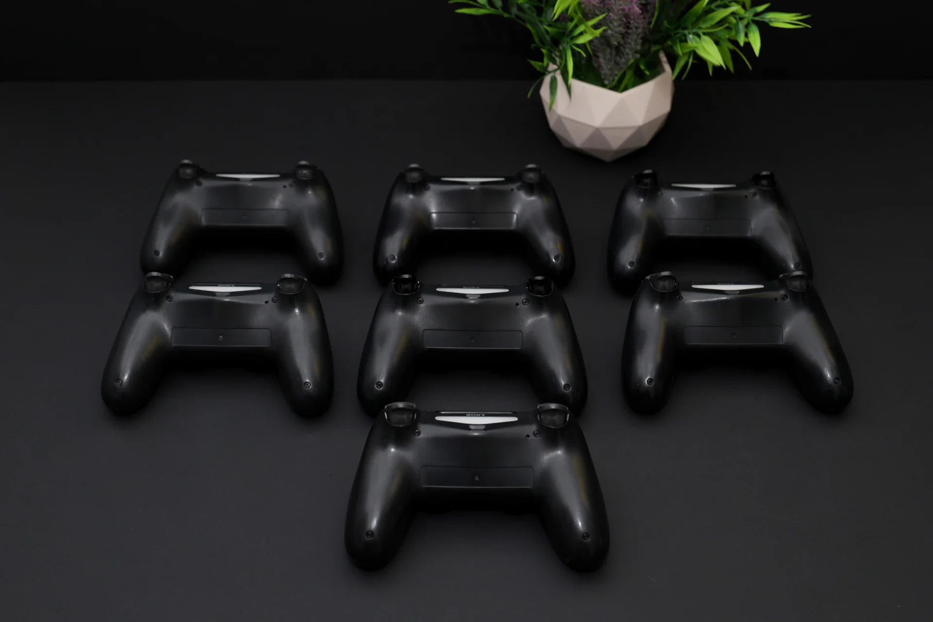 Оригинальный Геймпад Sony PS4 Dualshock 4 - миниатюра 8