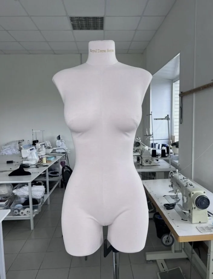 Манекен проф-ный портновский Royal dress form. - изображение 1
