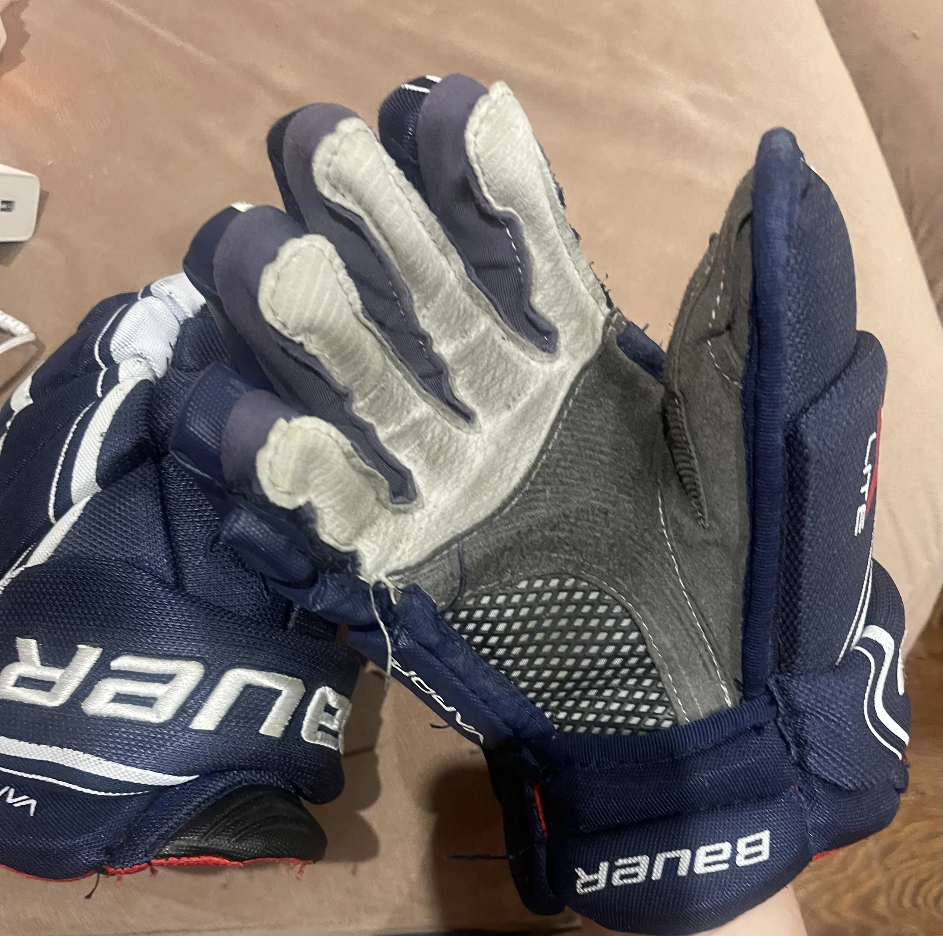 Краги хоккейные Bauer 1X Lite - миниатюра 3