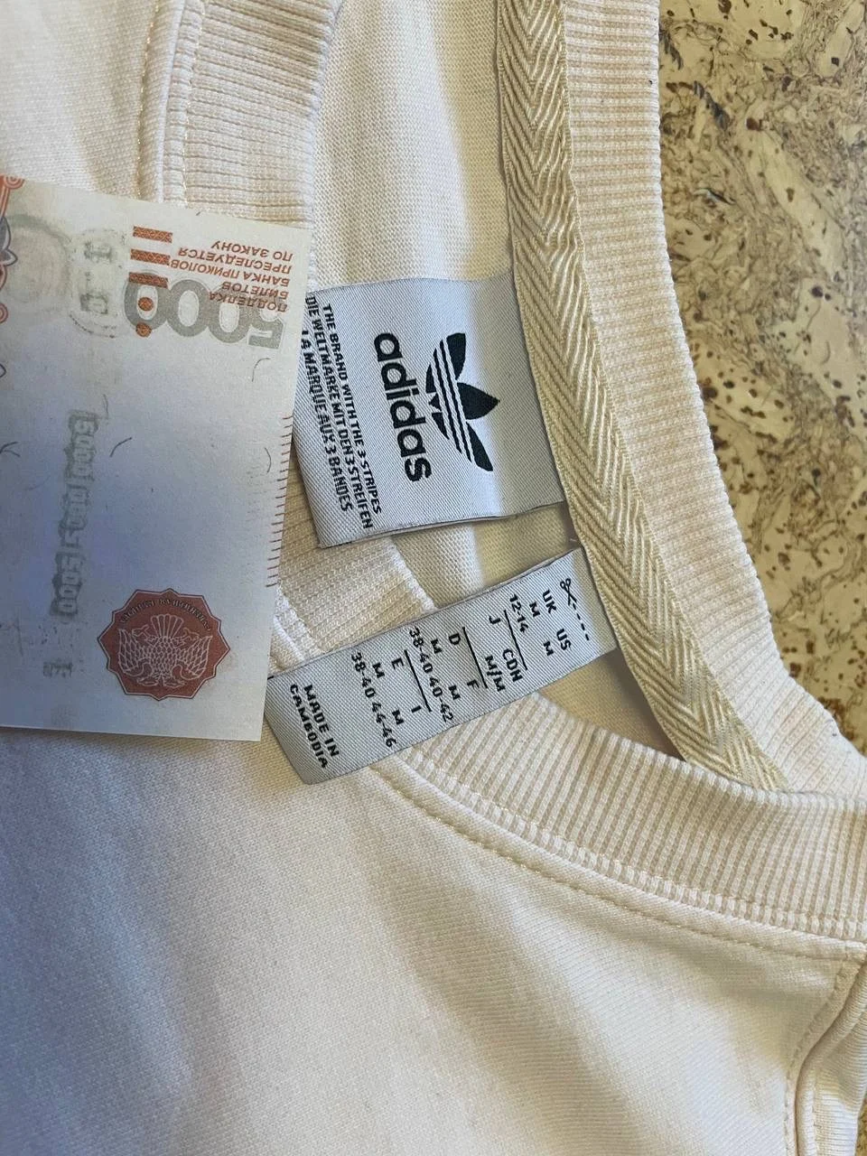 Футболка adidas оригинал - миниатюра 3