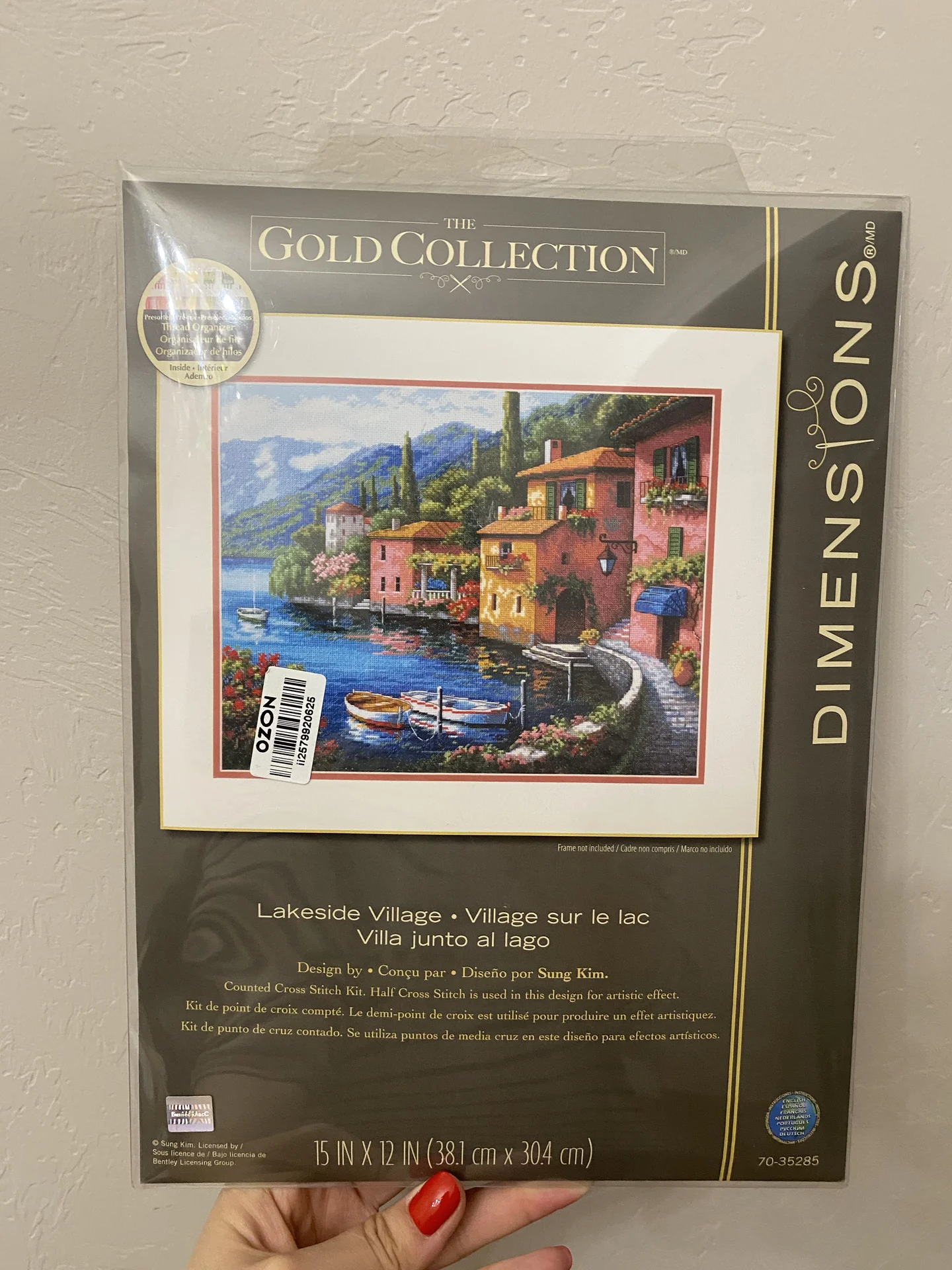 Набор для вышивания Dimensions Lakeside Village - изображение 1
