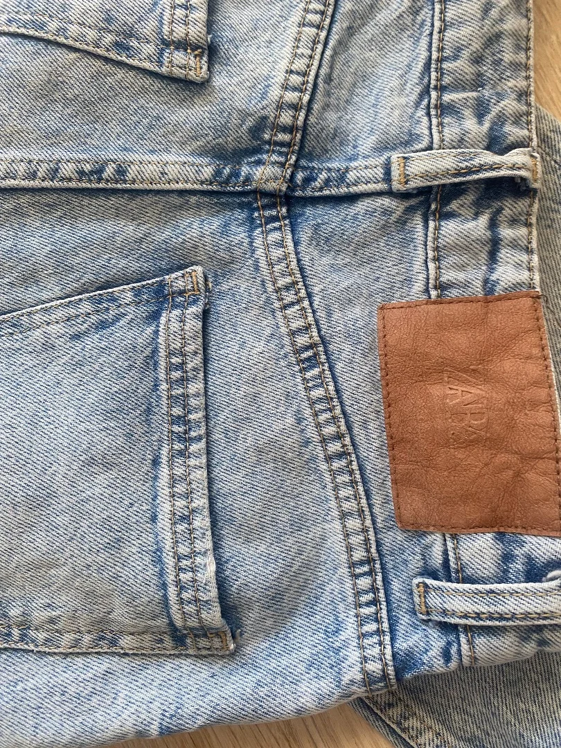 Джинсы zara - миниатюра 4