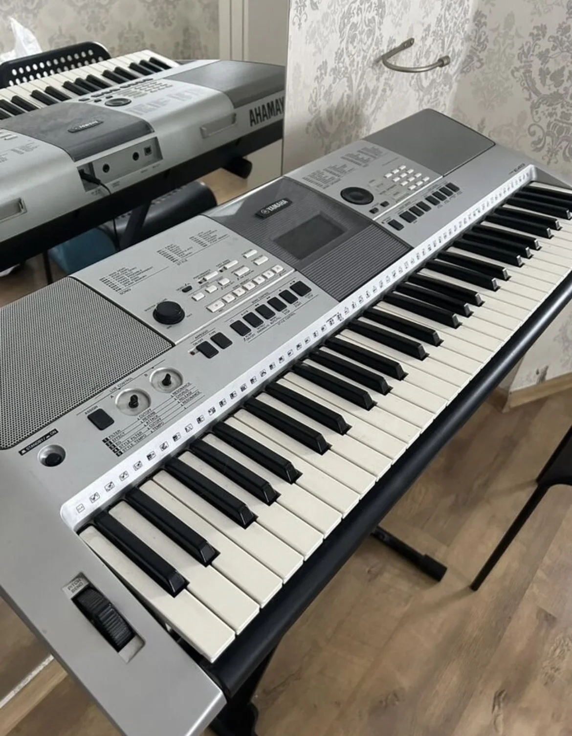 Синтезатор Yamaha psr e413 - изображение 1