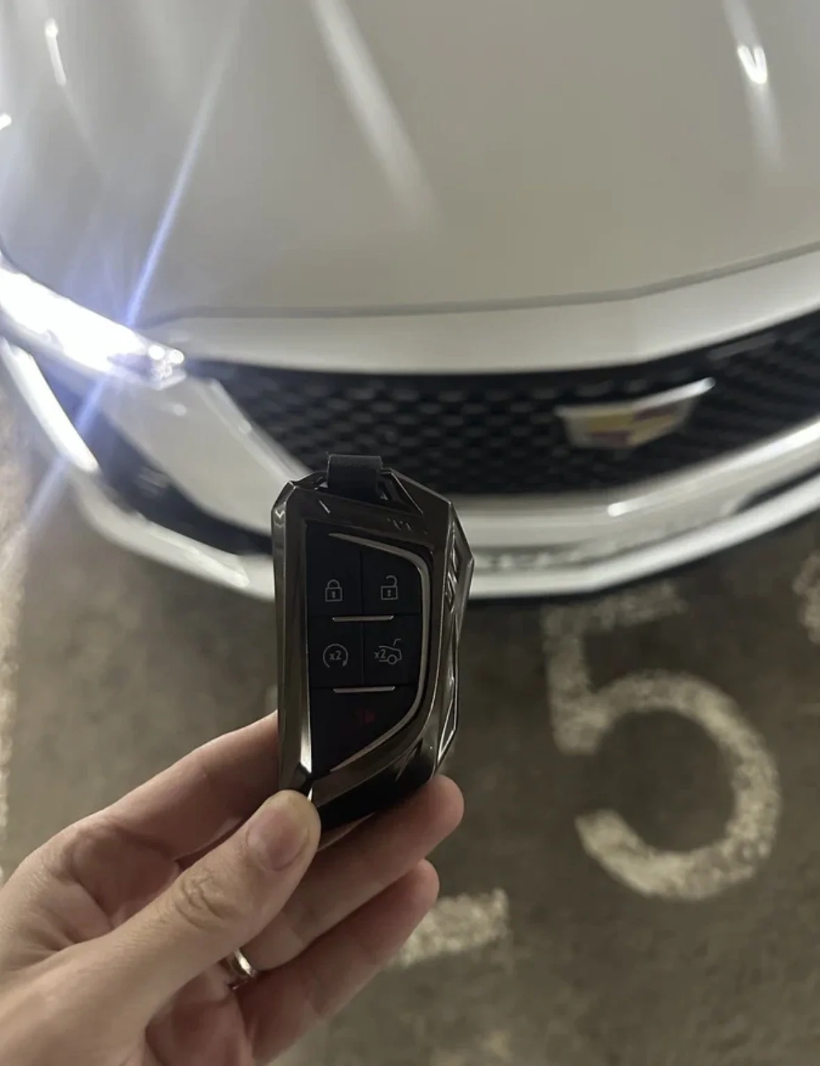 Cadillac ct5 - миниатюра 10