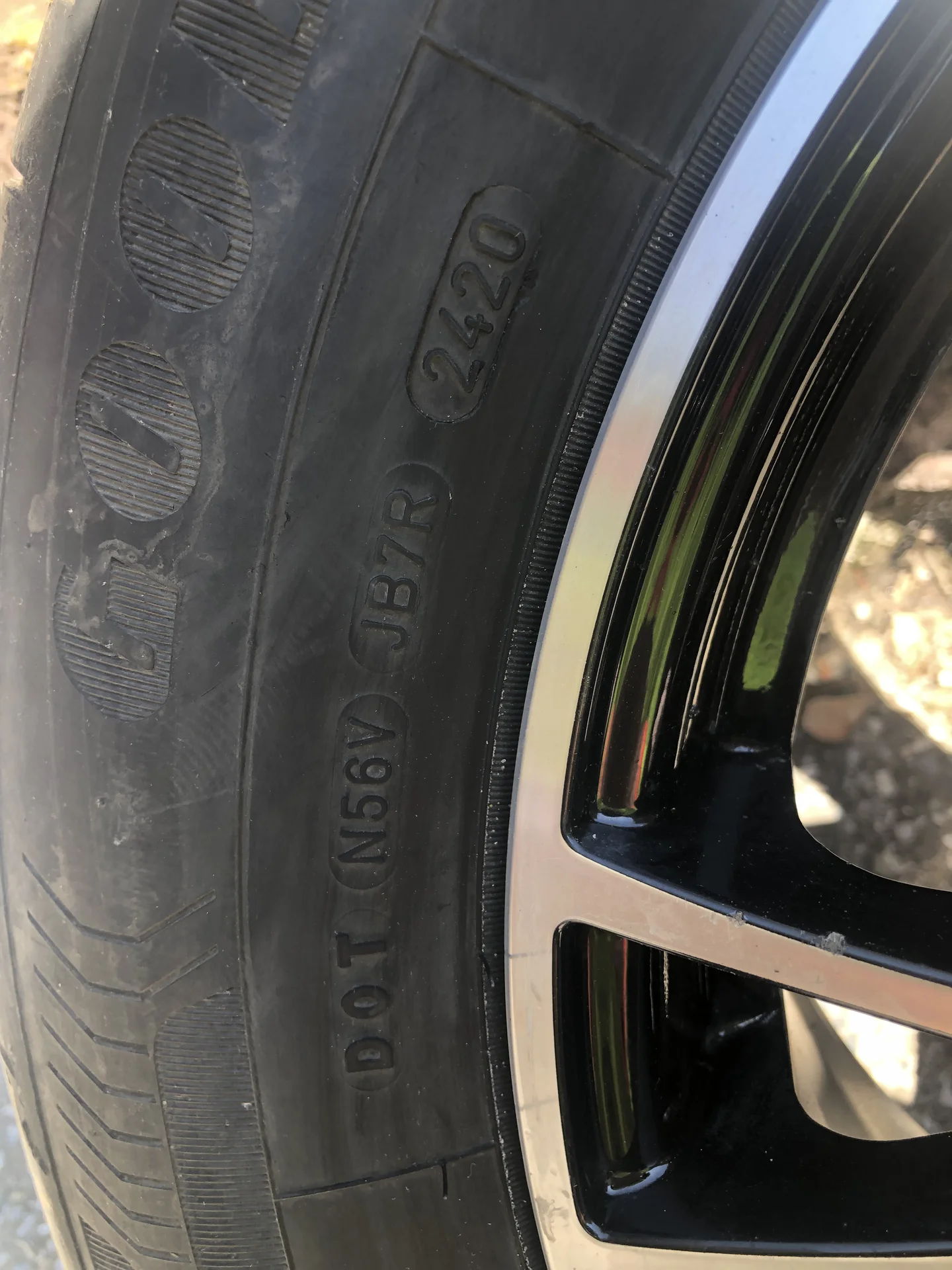 Шины Goodyear Efficient Grip Performance - миниатюра 6