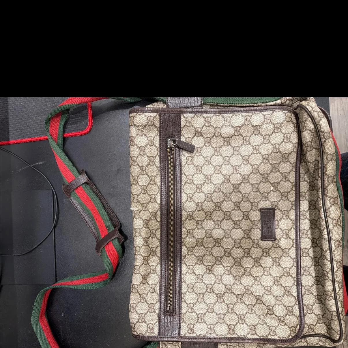 Сумка GUCCI - изображение 1