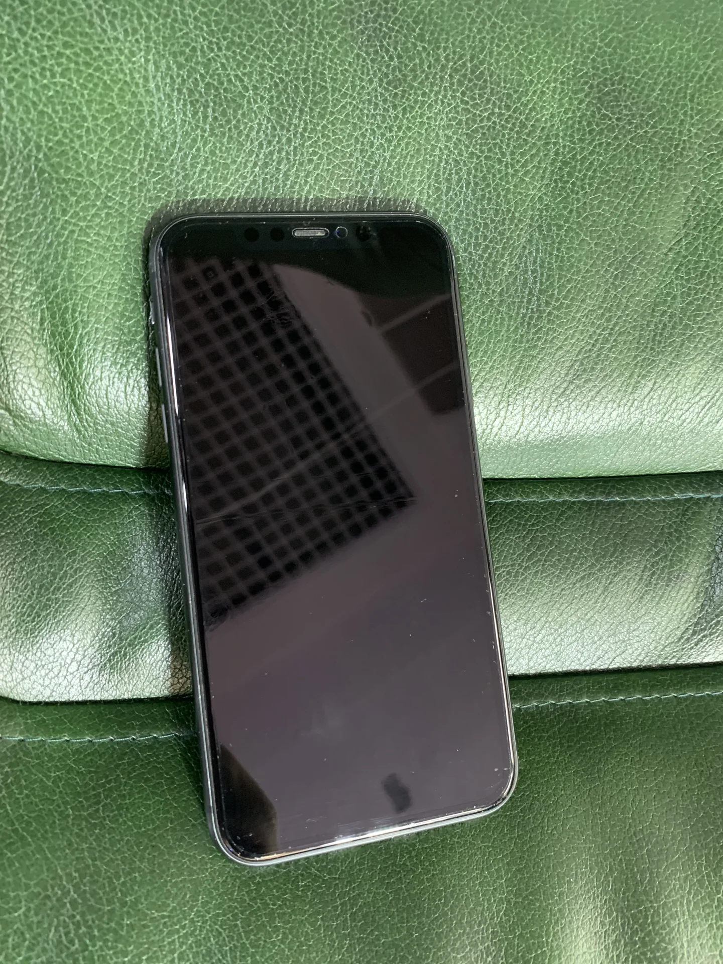 iPhone 11 - изображение 1