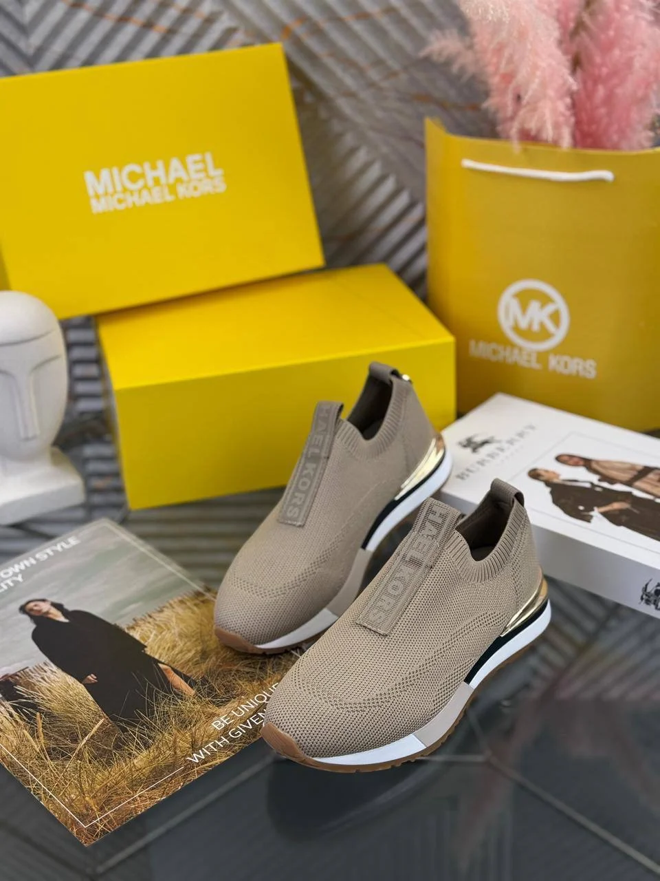 Кроссовки Michael Kors - изображение 1
