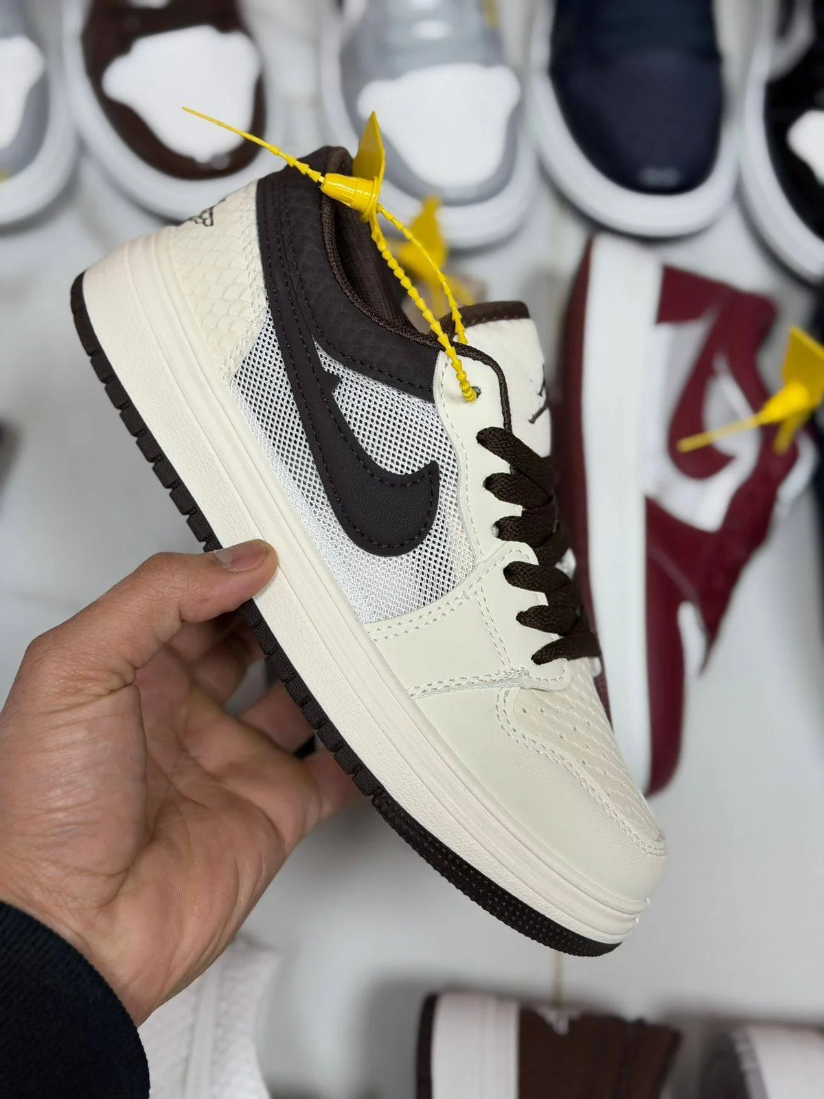 Кроссовки Nike Jordan - миниатюра 3