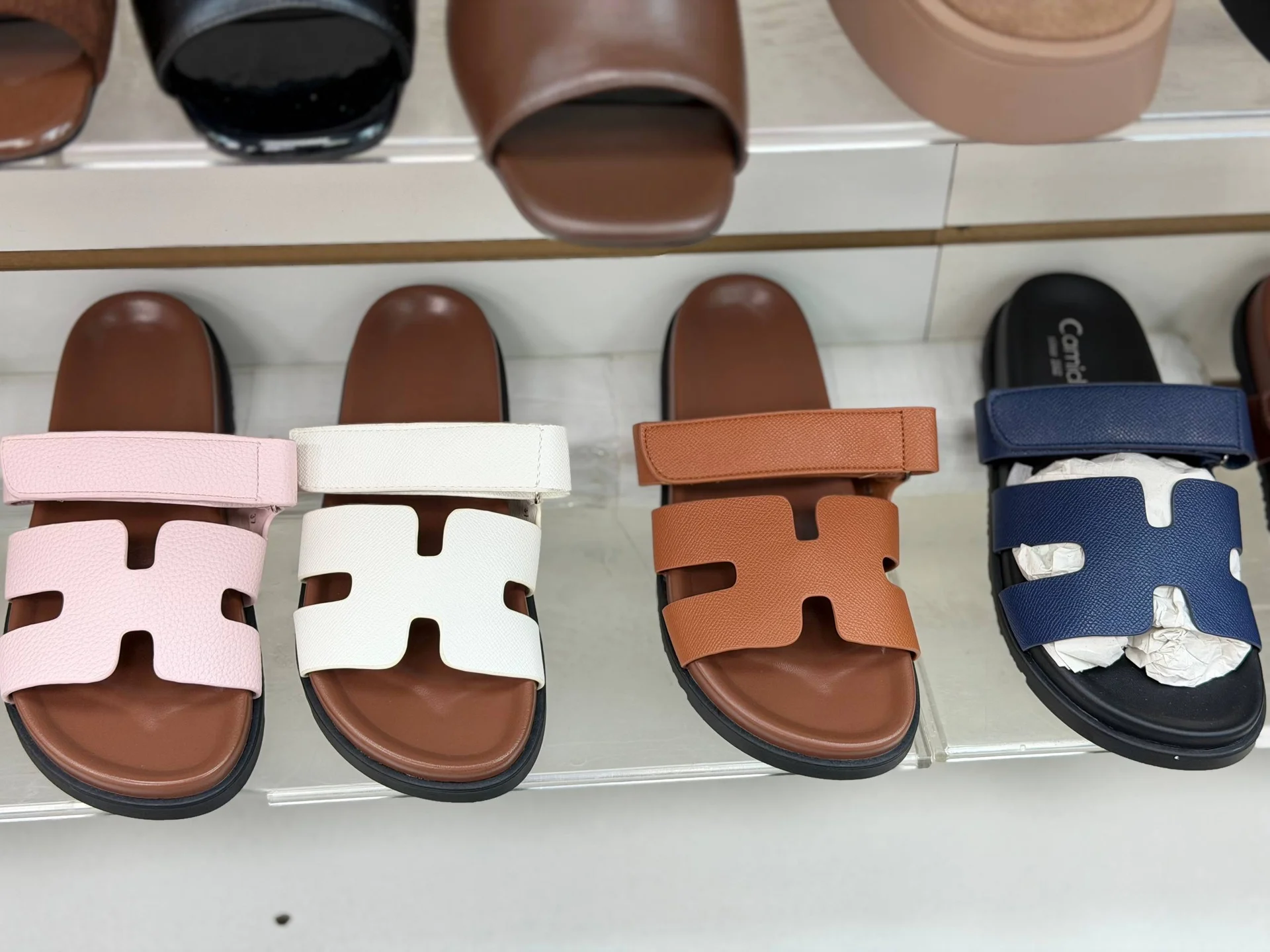 Сланцы Hermes - миниатюра 2
