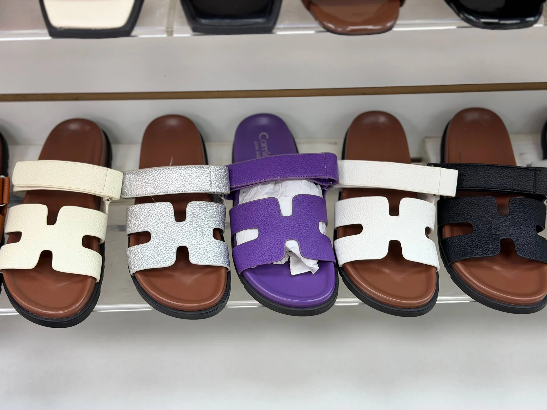 Сланцы Hermes - миниатюра 4