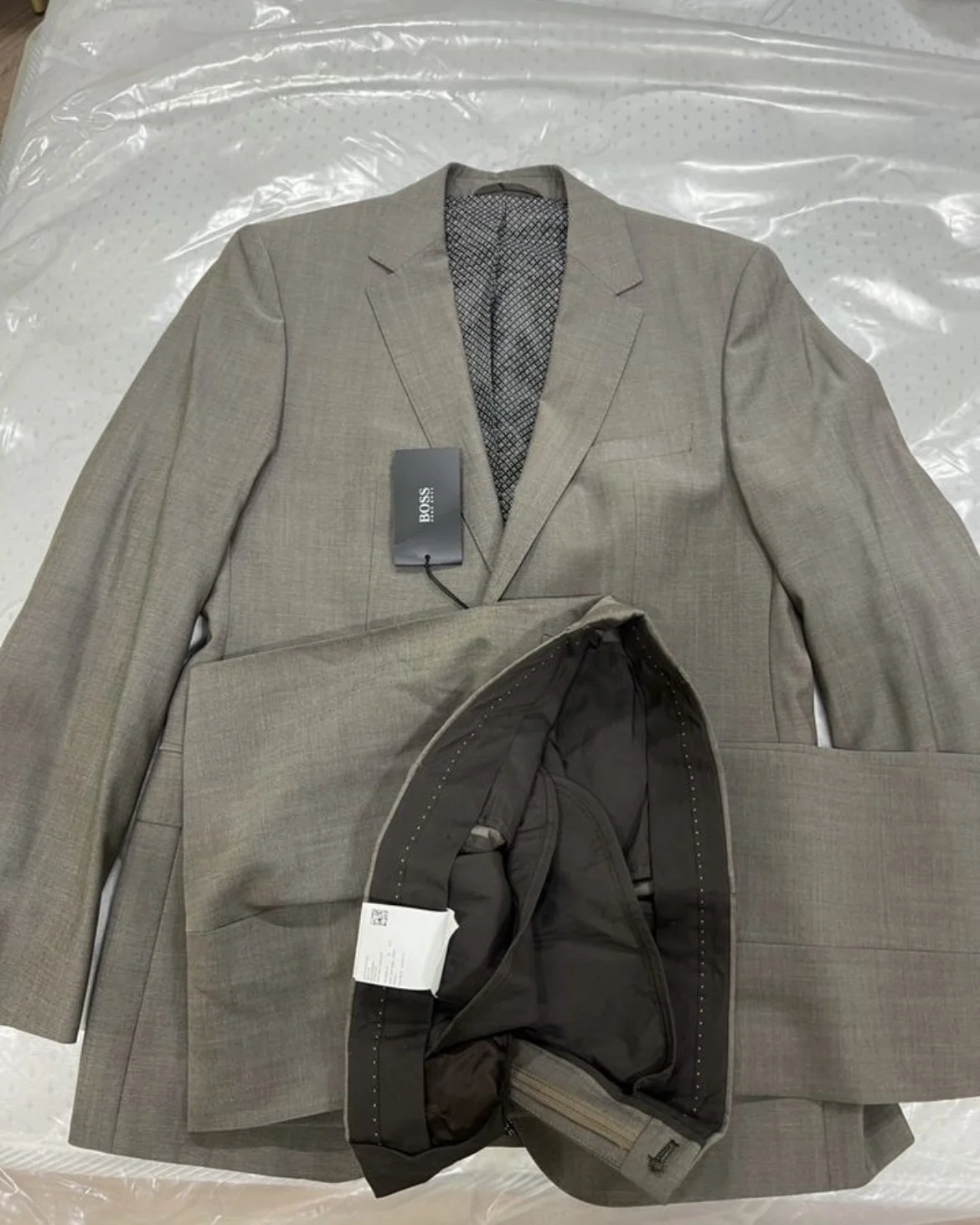 Костюм Hugo Boss новый фирменный оригинал с этикет - миниатюра 8