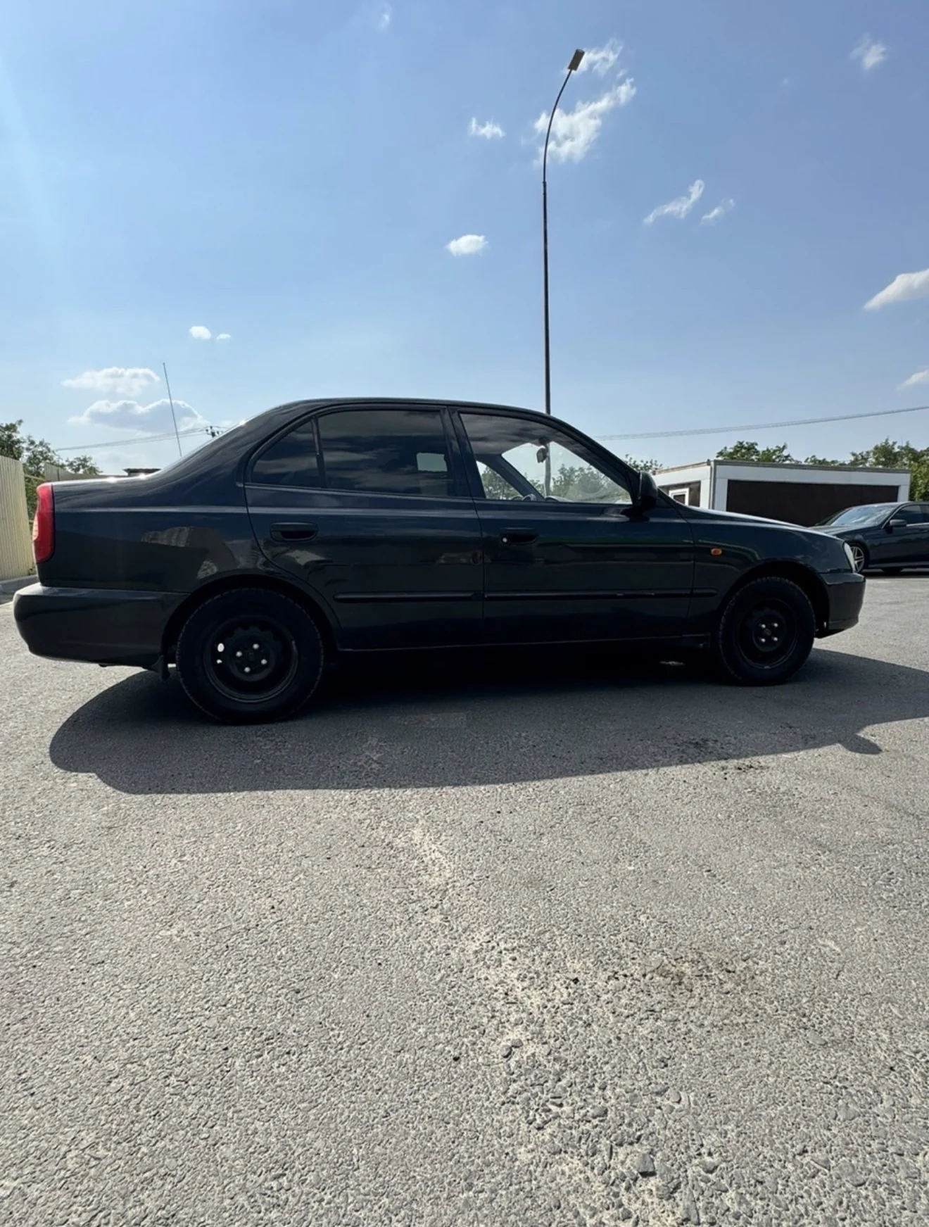 Hyundai accent 1.5MT - миниатюра 4