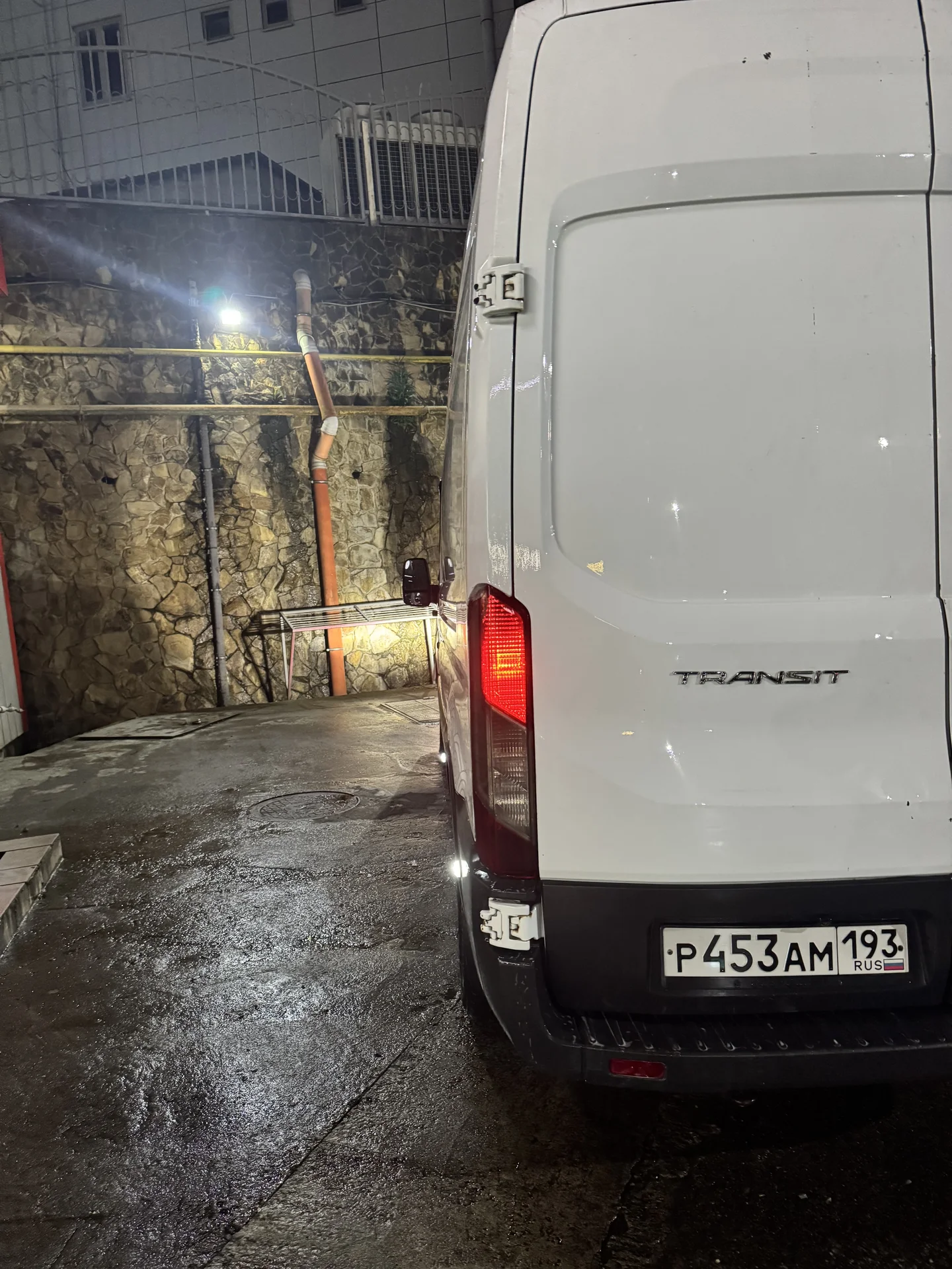 Ford Transit - миниатюра 6