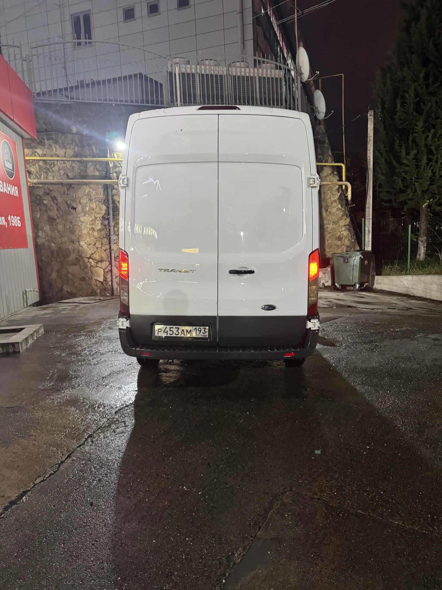 Ford Transit - миниатюра 8