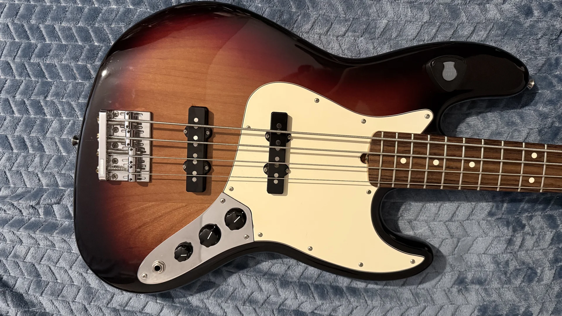 Бас гитара Fender Jazz Bass USA - миниатюра 8