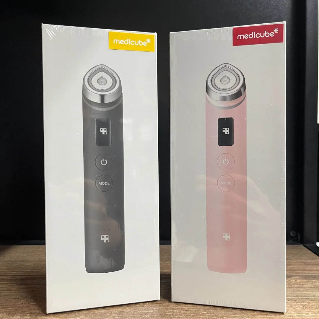 Medicube Age-R Booster Pro — аппарат для ухода за лицом - изображение 1