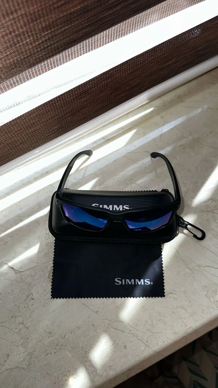 Поляризационные очки для рыбалки simms - миниатюра 2