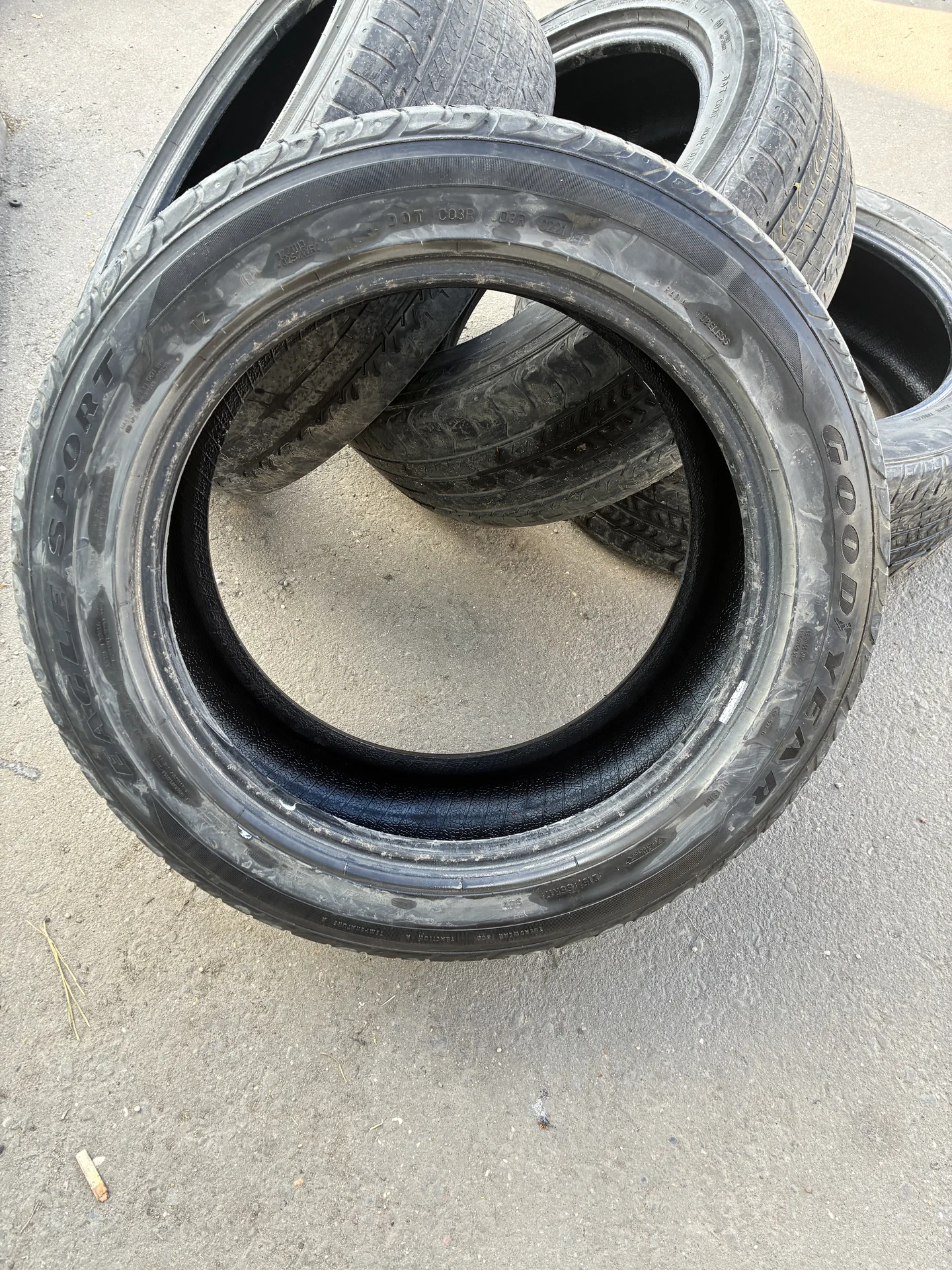 Летние шины Goodyear Eagle Sport 215/55 R17 - миниатюра 2