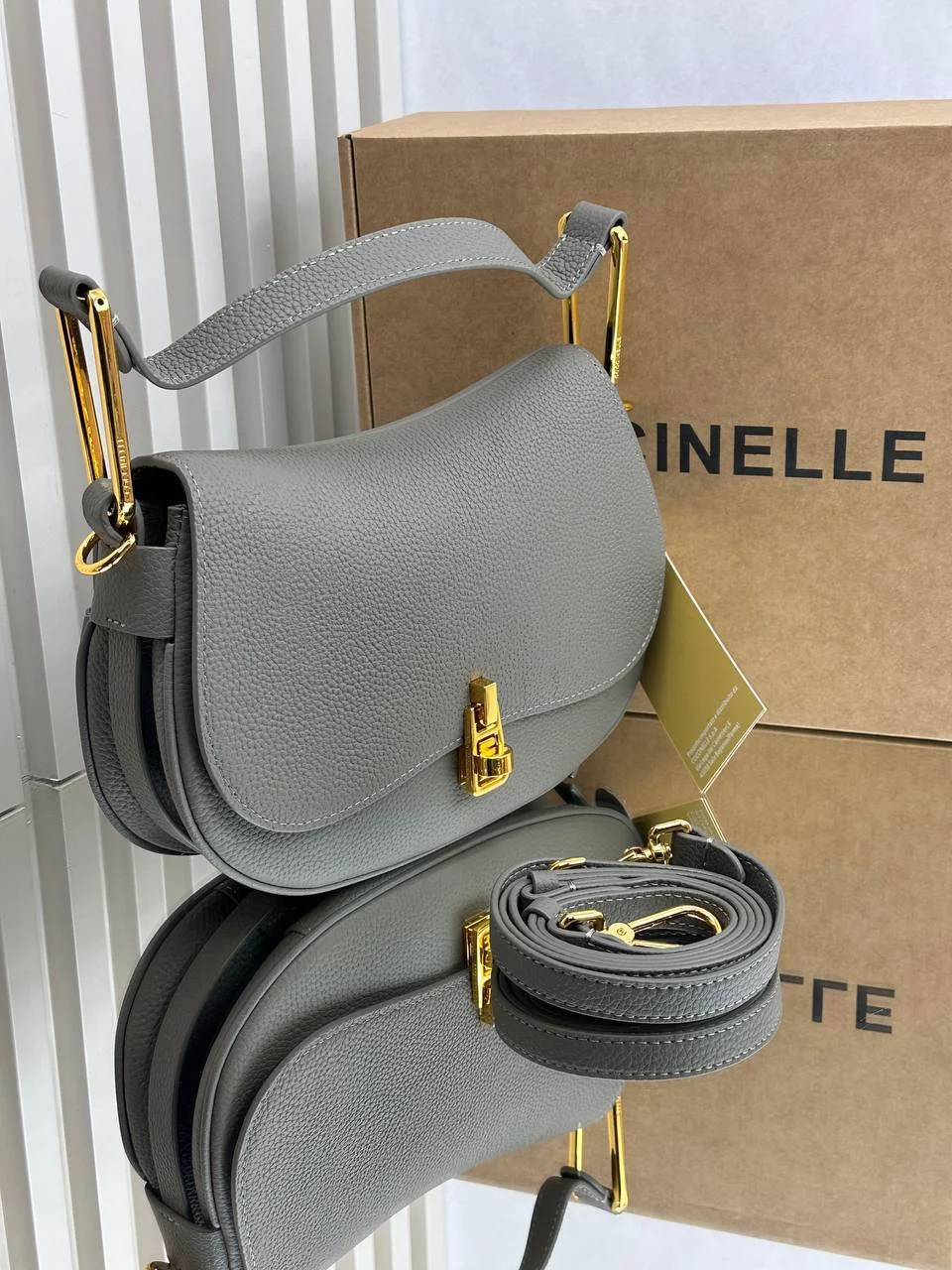 Сумка женская Coccinelle Magie Soft - миниатюра 6