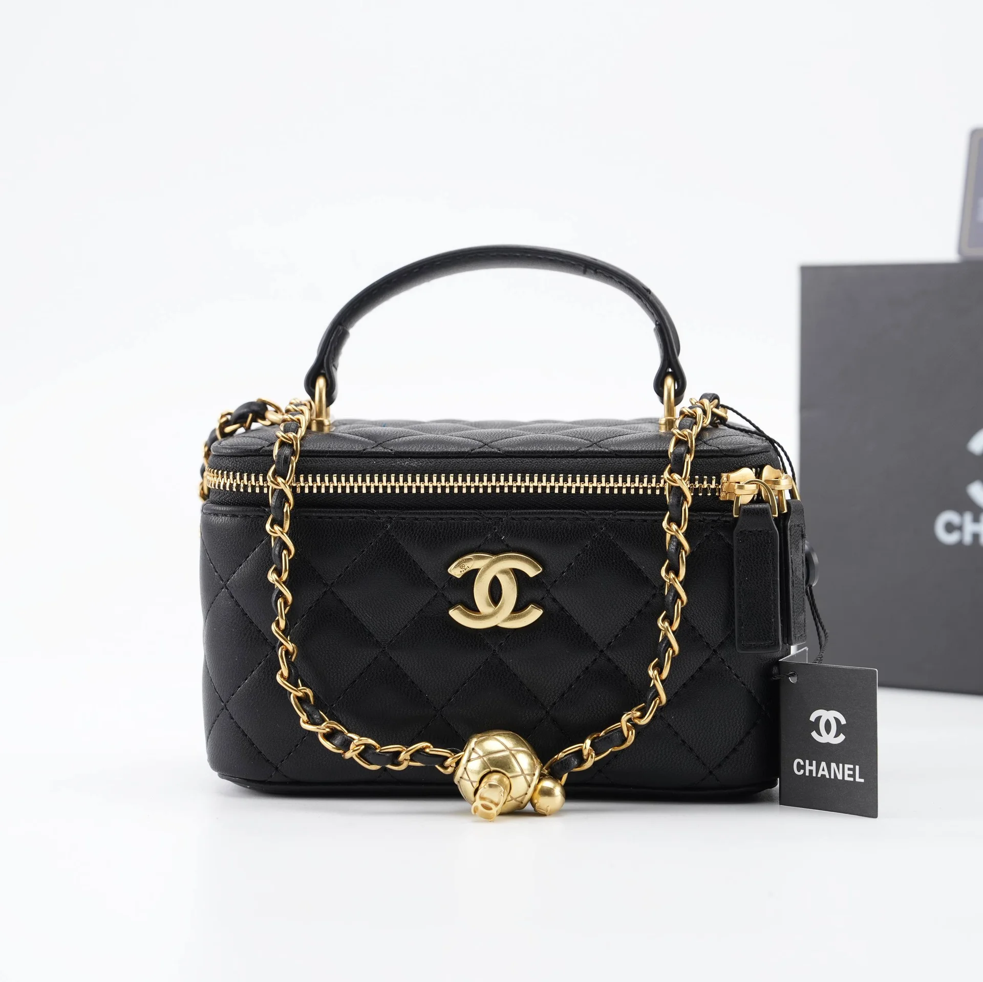 Сумка женская Chanel Vanity Case - миниатюра 5