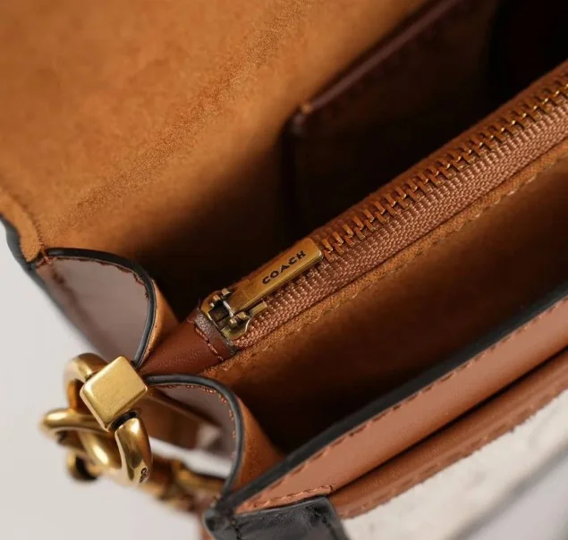 Женская сумка Coach Tabby Shoulder Bag - миниатюра 7