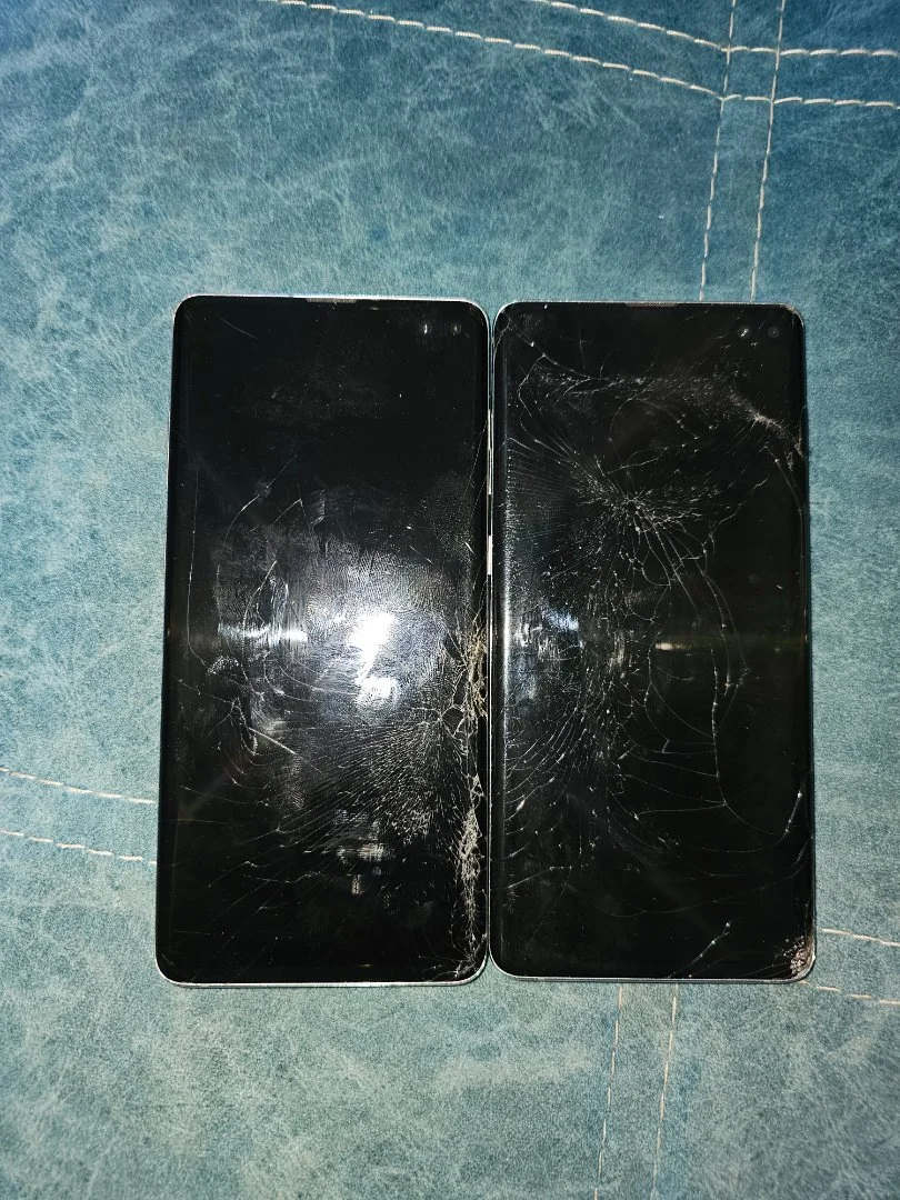 Samsung s10 plus - миниатюра 4