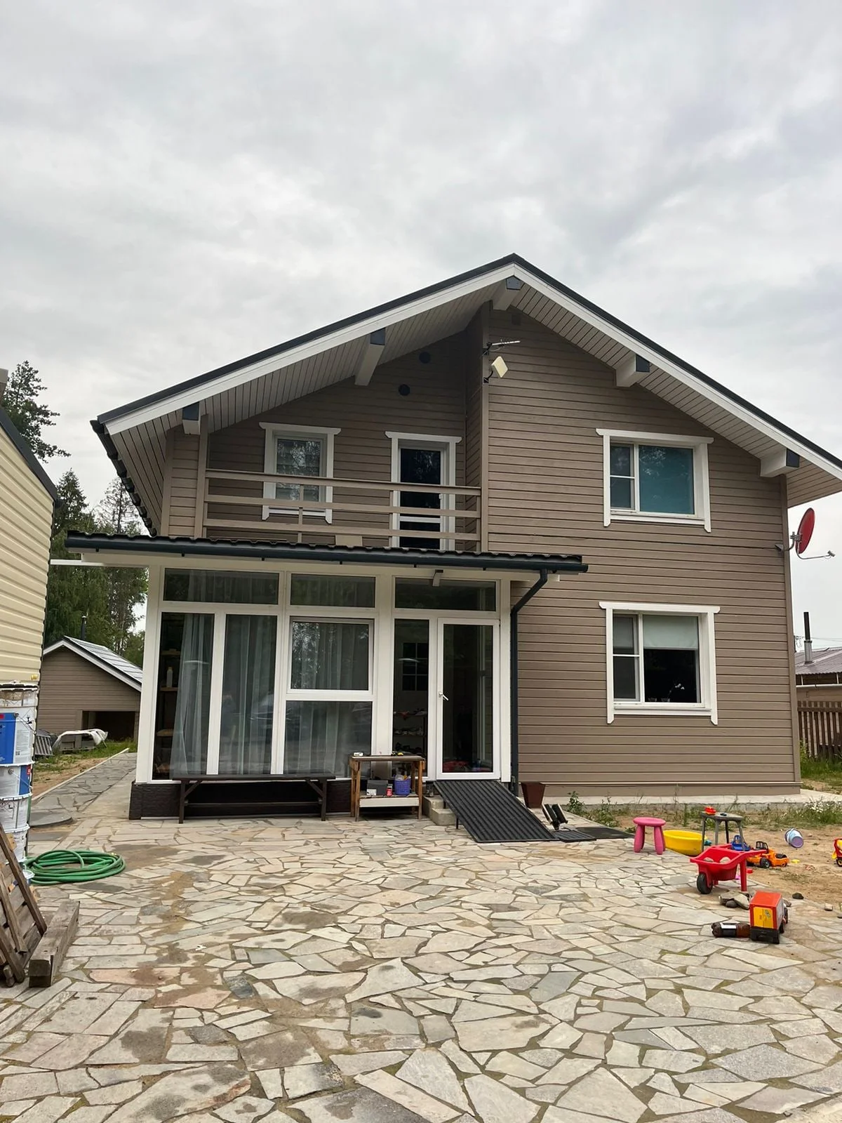 🏠 Покраска домов под ключ — защита фасада и обнов - миниатюра 3