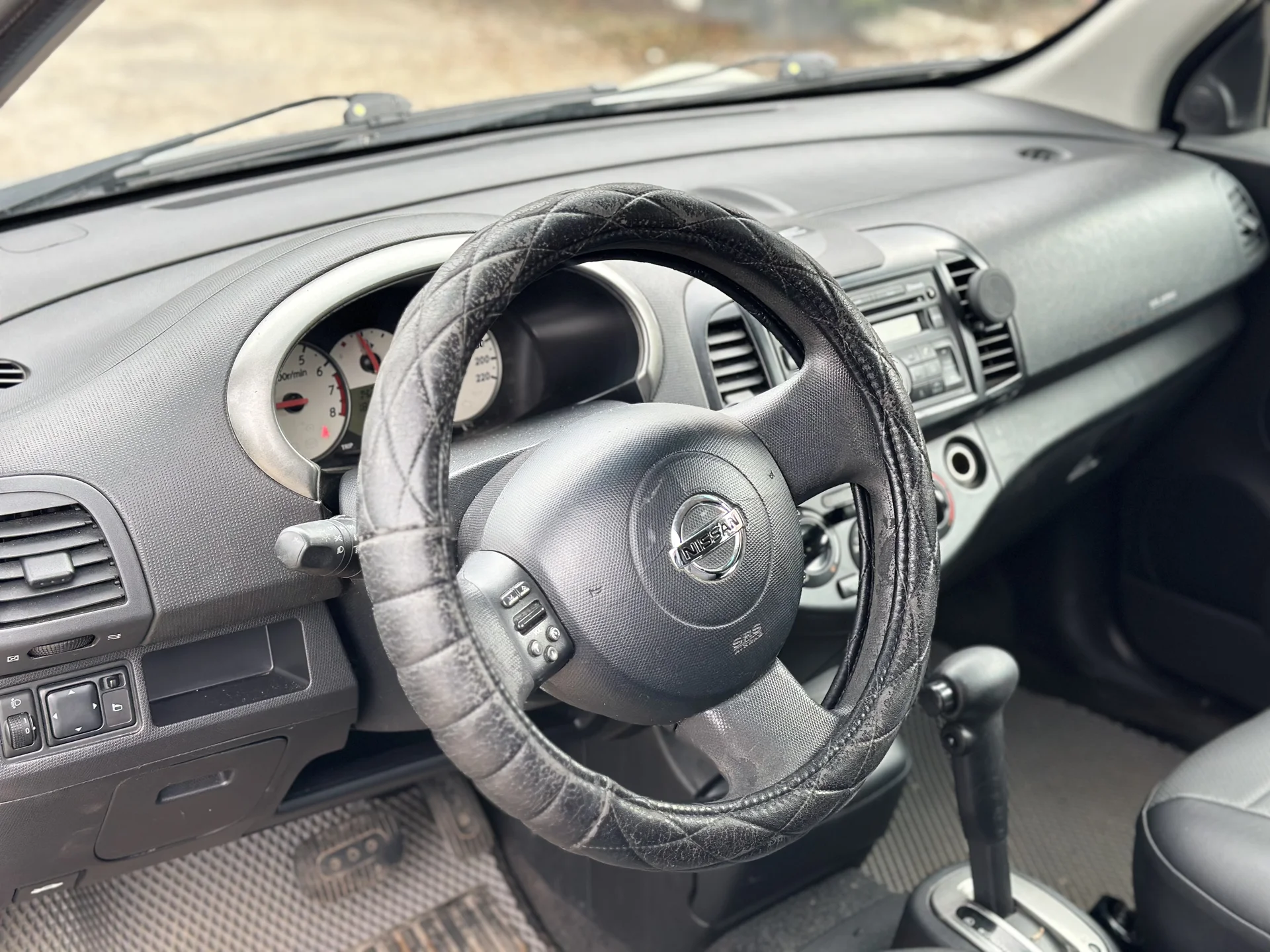 Nissan Micra 2008г. 1.2 АТ - миниатюра 7