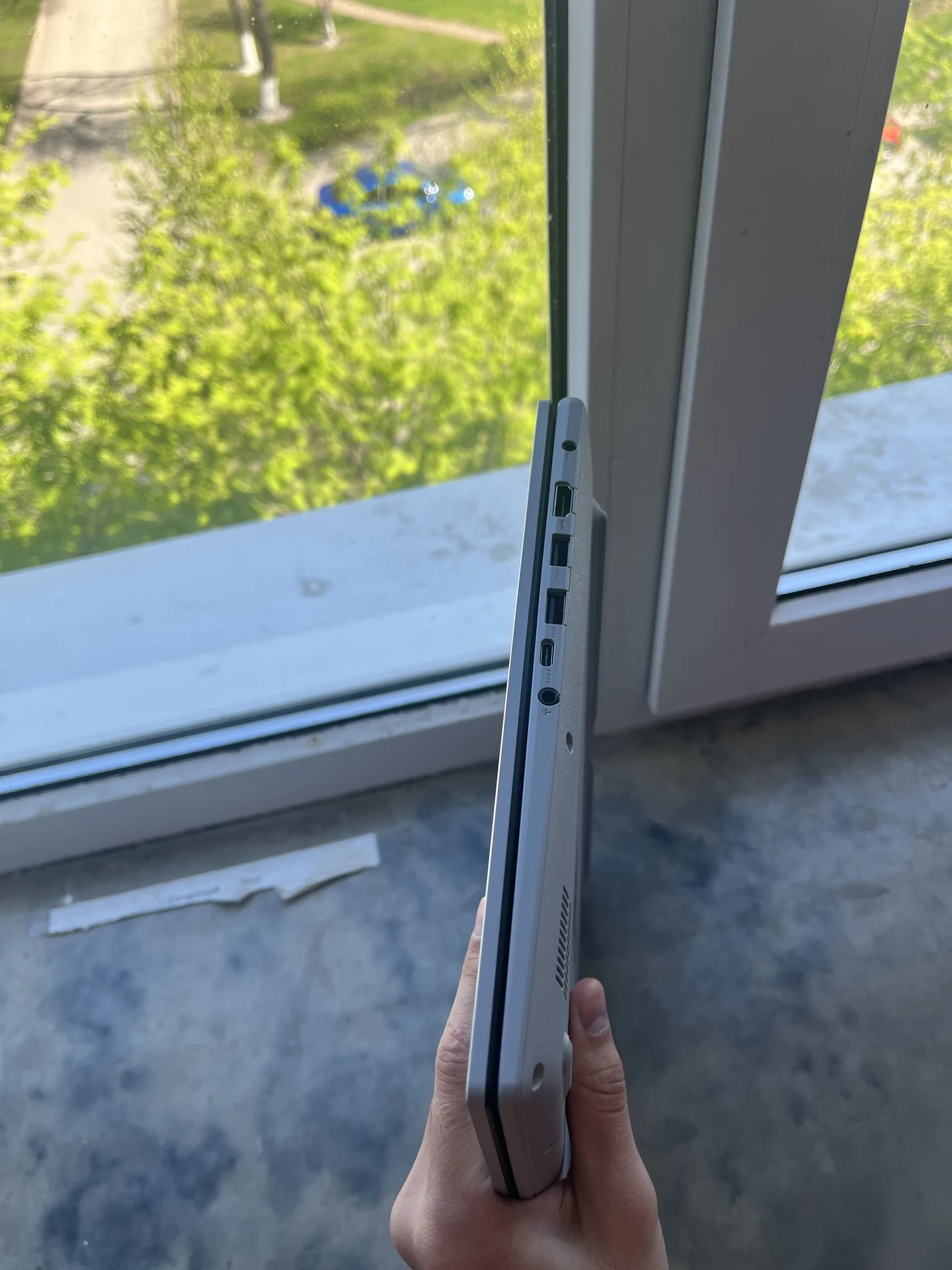 Ноутбук ASUS Vivobook - миниатюра 4